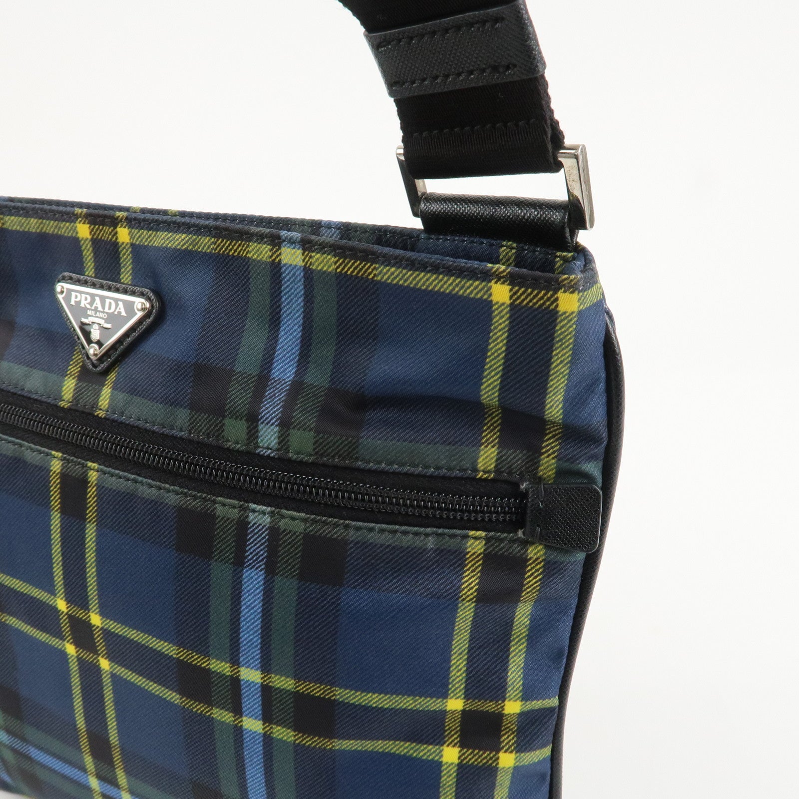 PRADA Triangle Logo Nylon Plaid Shoulder Bag Navy Multicolor VA053M Used
