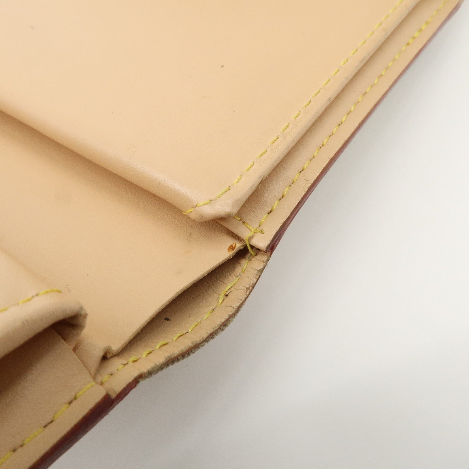 Louis Vuitton Monogram Multicolor Portefeuille Alexandra Wallet Blanc M60083