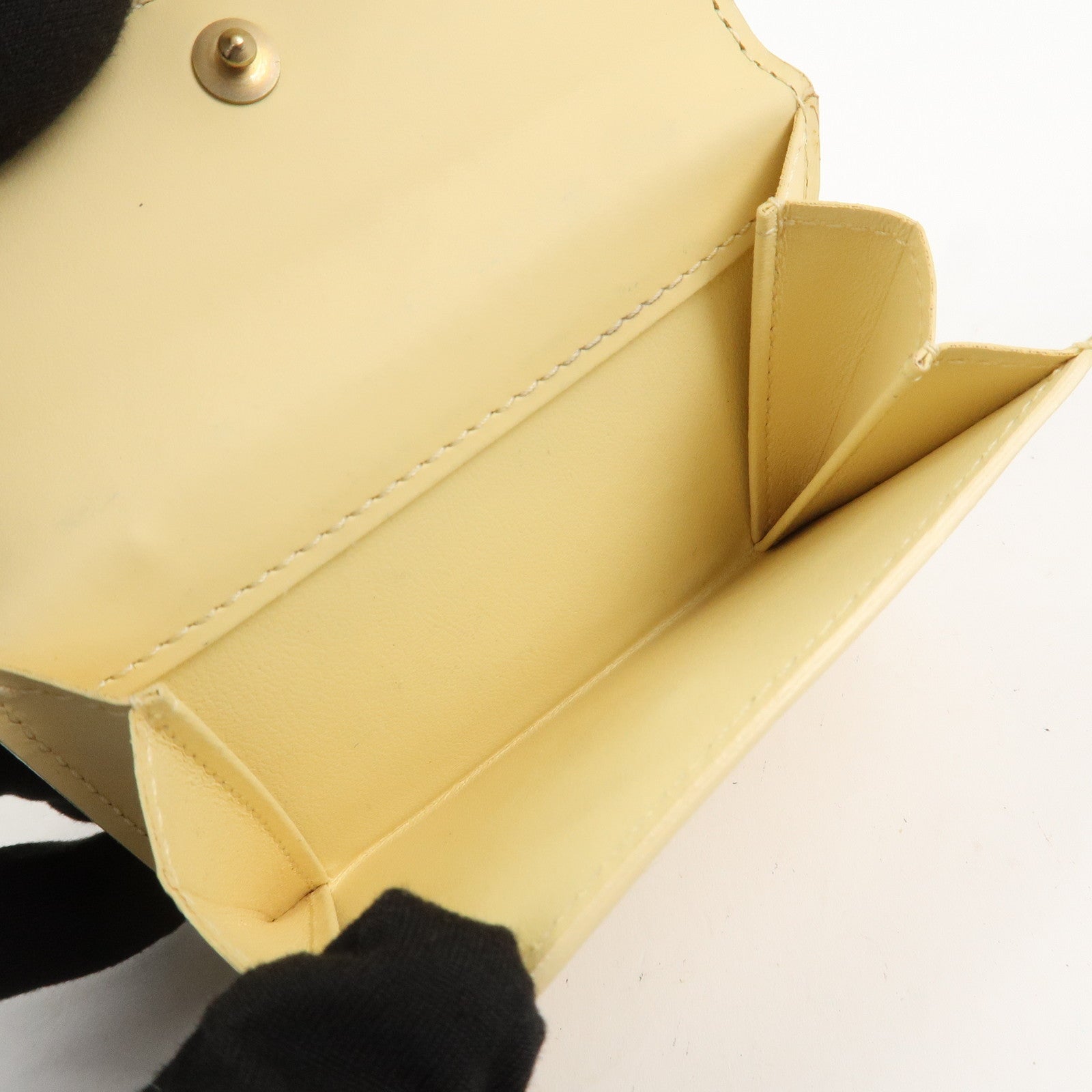 Louis Vuitton Epi Portefeuille Elastic Coin Purse Vanilla M6346A