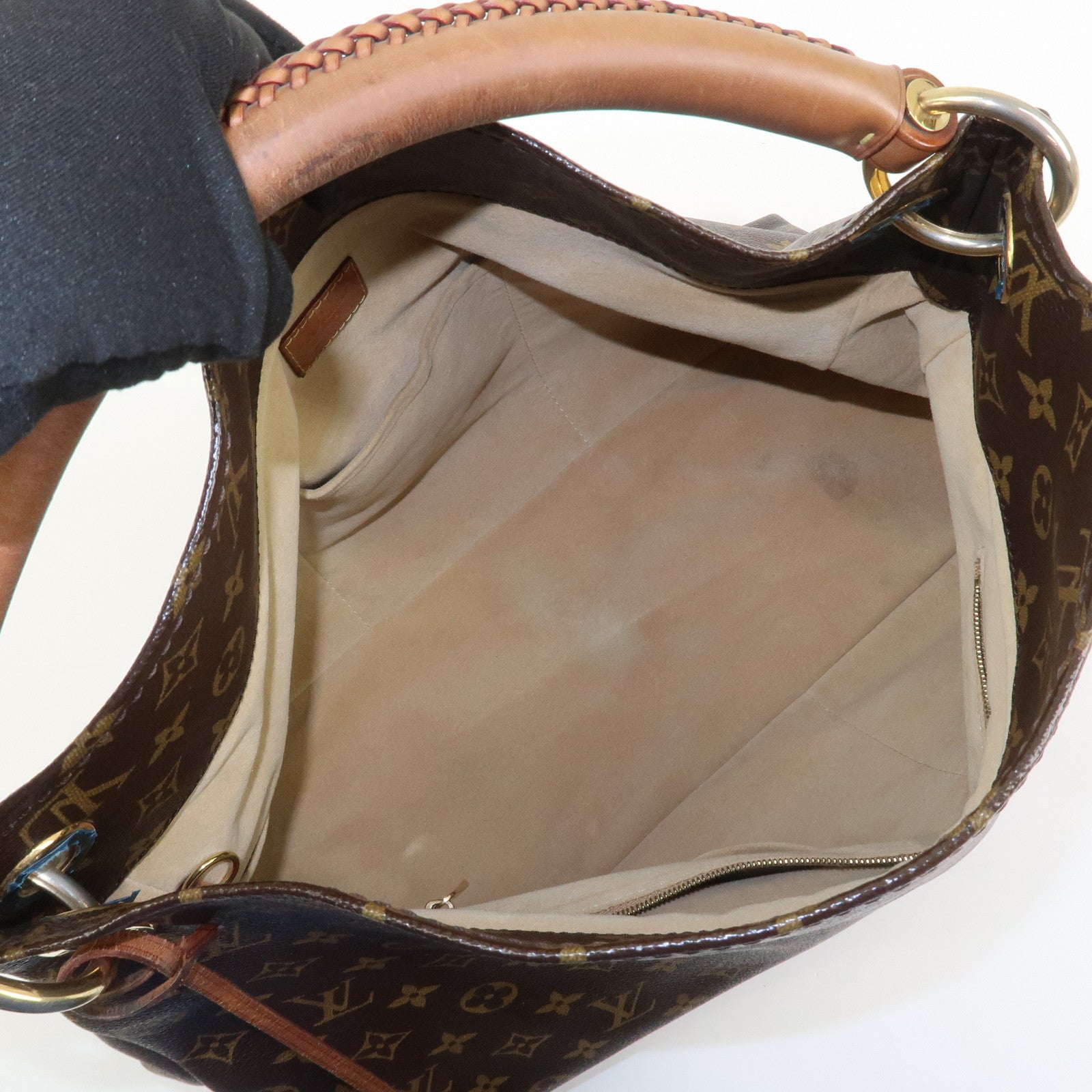 Louis Vuitton Monogram Artsy MM Shoulder Bag Brown M40249