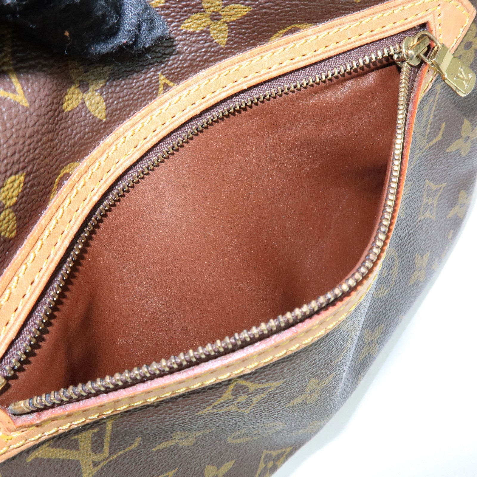 Louis Vuitton Monogram Senlis Shoulder Bag Crossbody Bag M51222