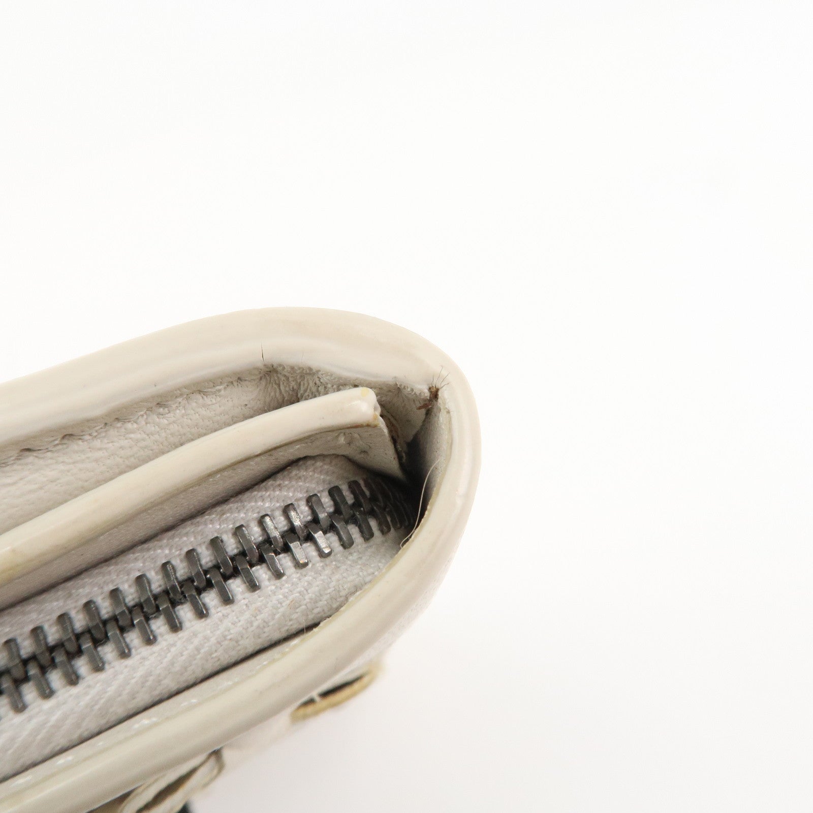 BOTTEGA VENETA Intrecciato Leather Long Wallet Ribbon Ivory Used