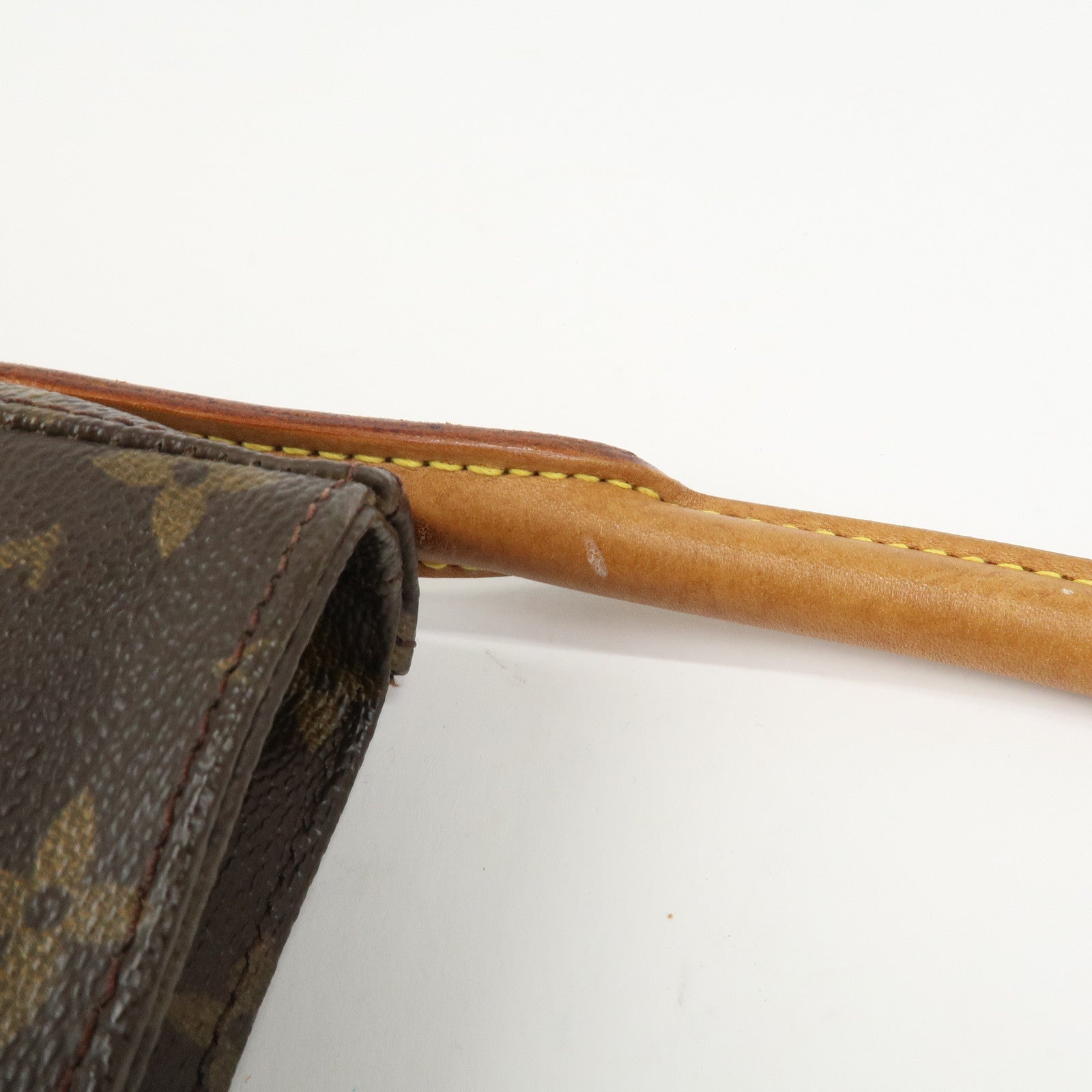 Louis Vuitton Monogram Looping GM Shoulder Bag Bown M51145