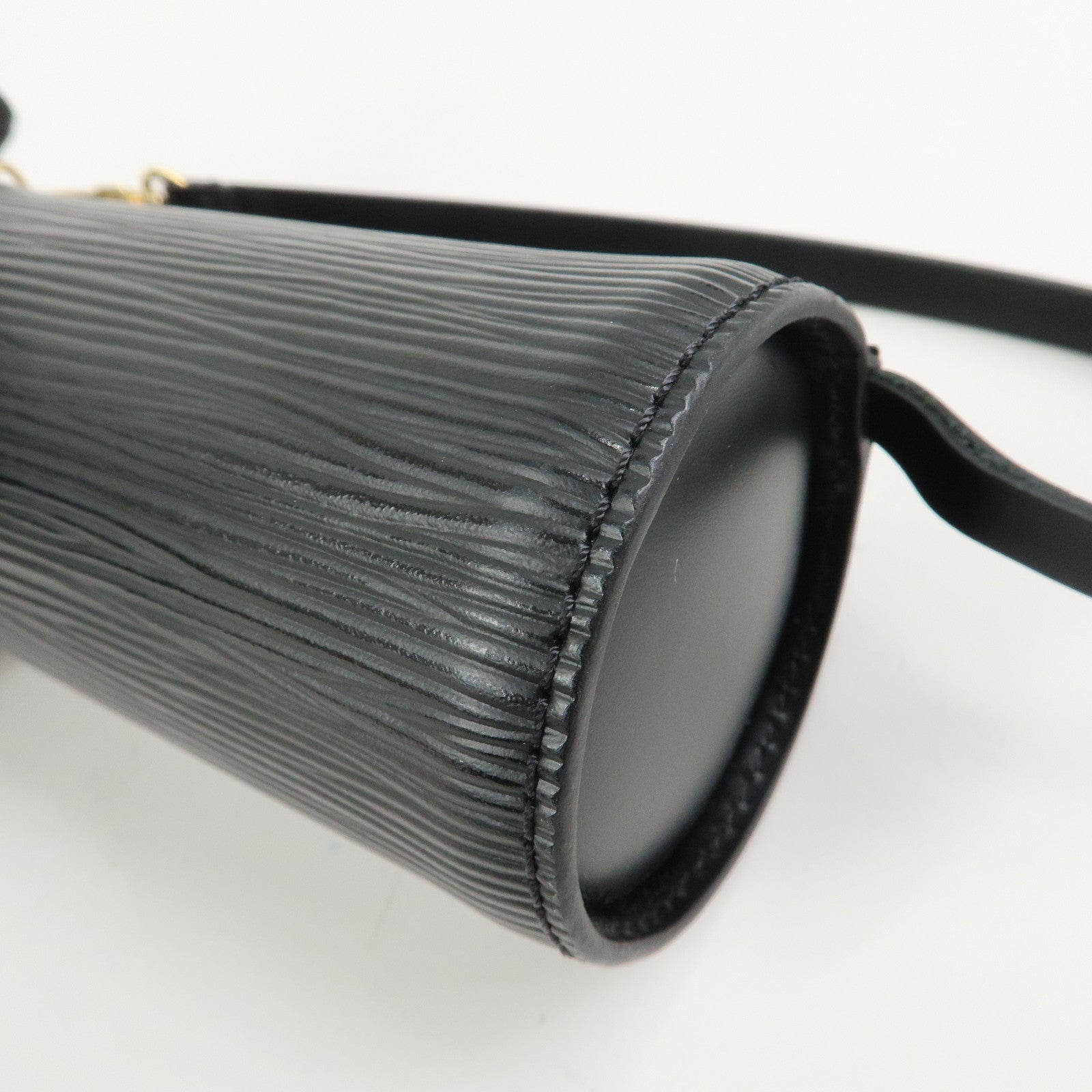 Louis Vuitton Epi Mini Pouch For Soufflot Hand Bag Noir