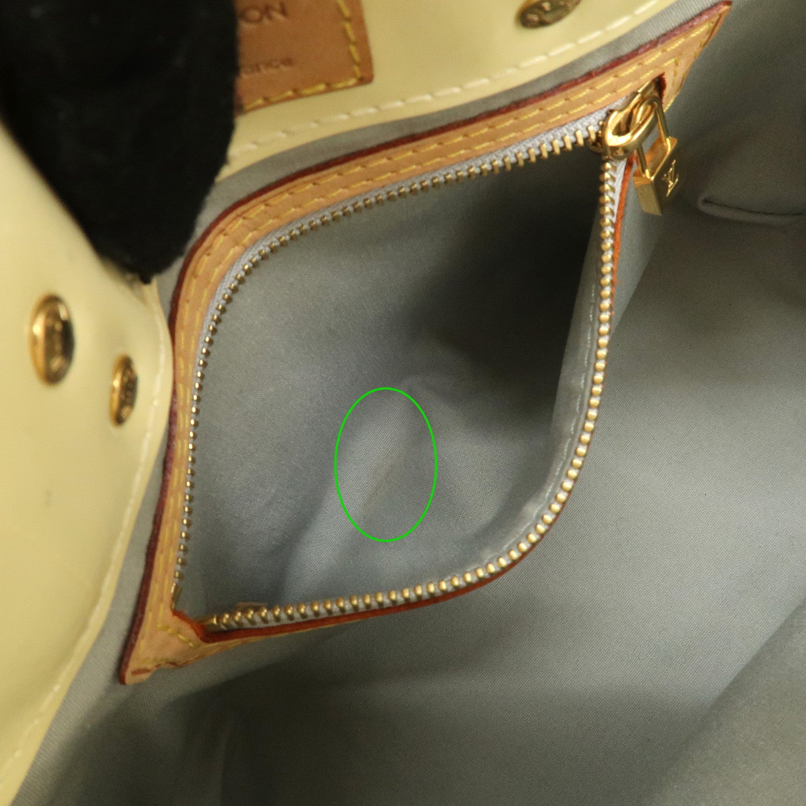 Louis Vuitton Monogram Vernis Lead PM Hand Bag Perle M91336 Used