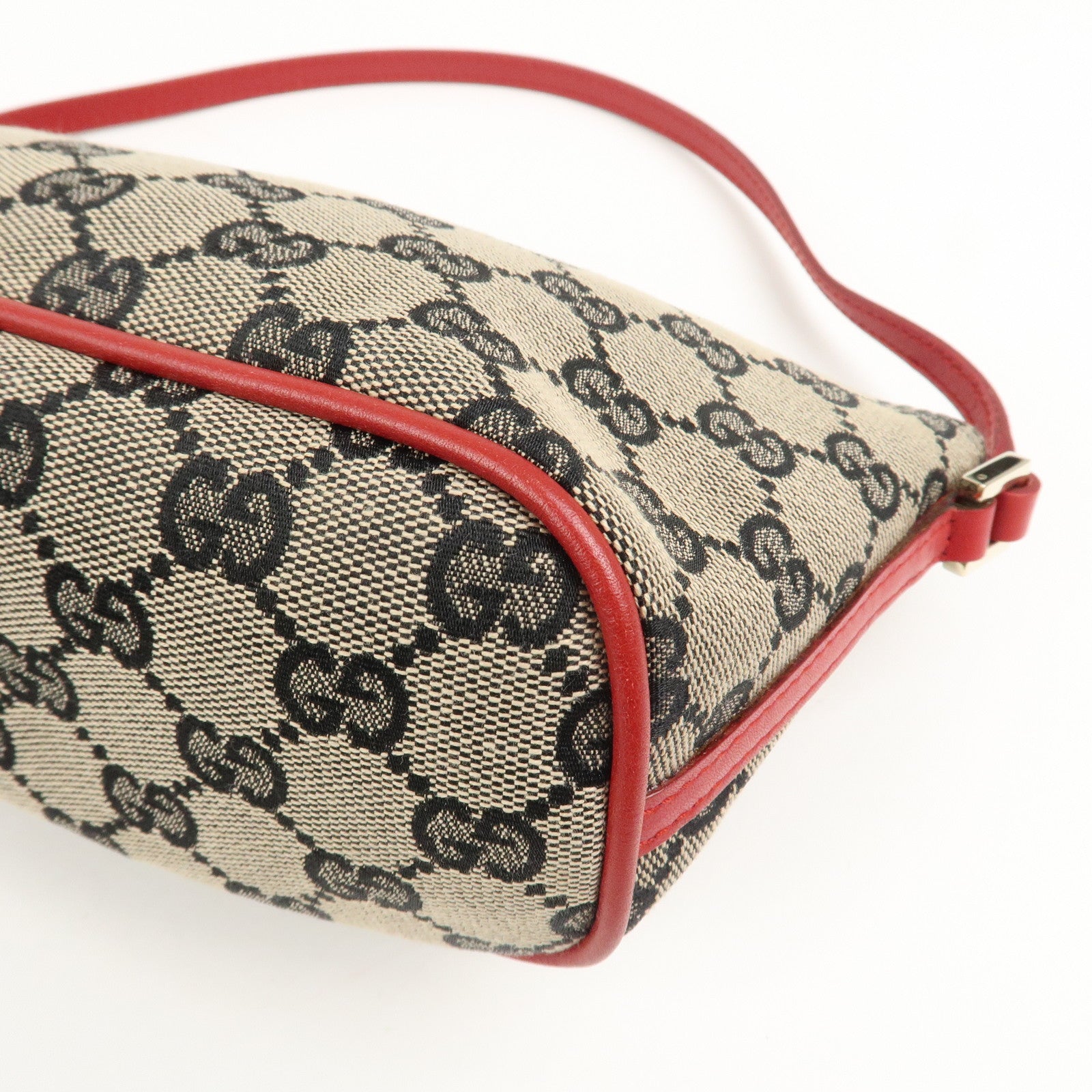 GUCCI GG Canvas Leather Accessory Pouch Hand Bag 039.1103