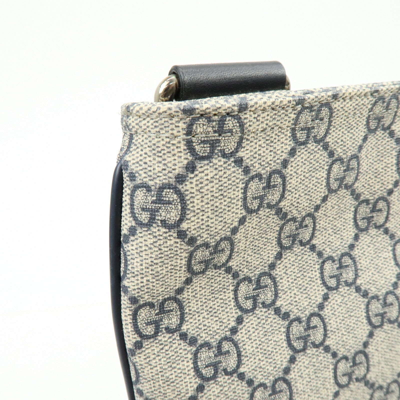 GUCCI GG Supreme Shoulder Bag Crossbody Bag Gray Navy Beige 201446