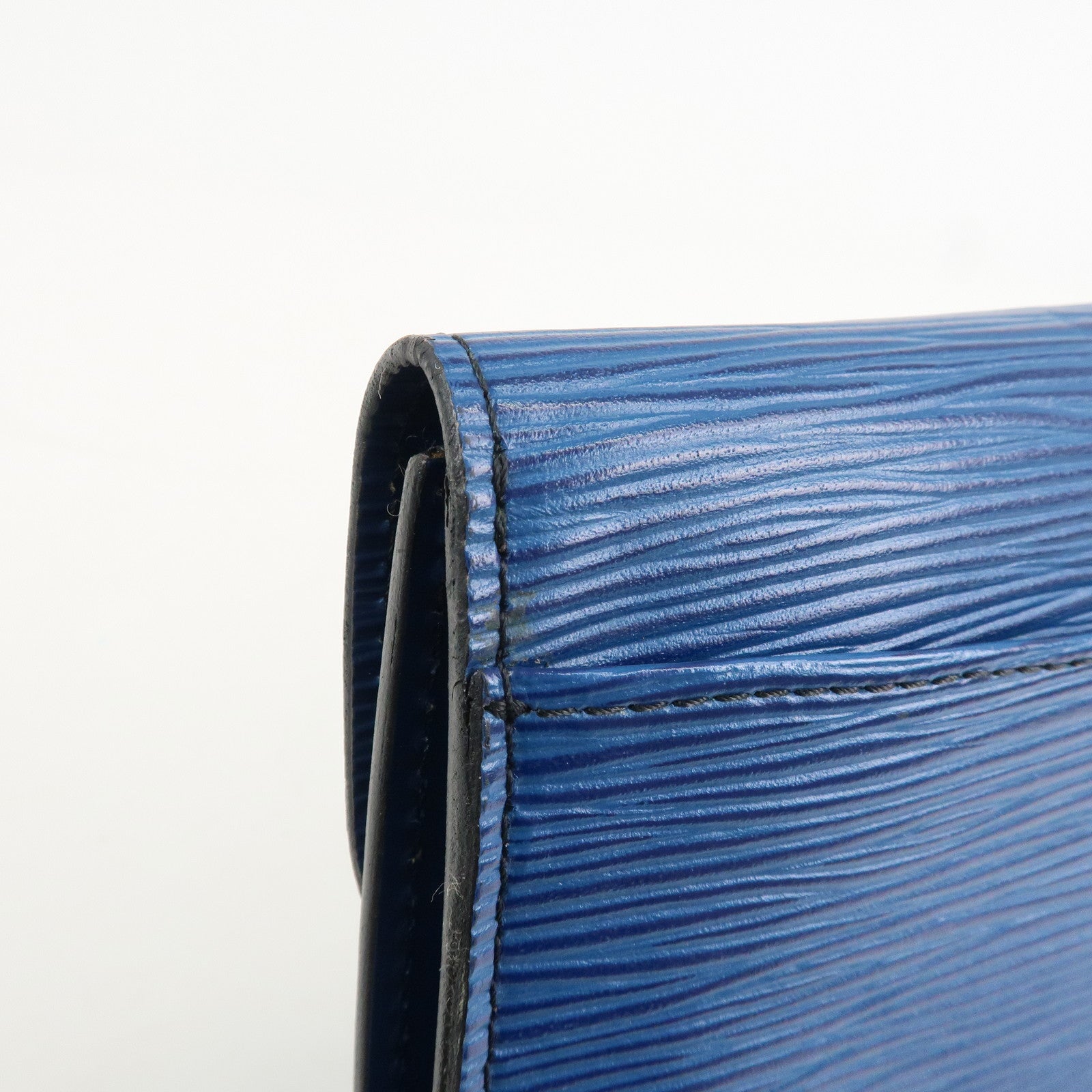 Louis Vuitton Epi Leather Art Deco Toledo Clutch Bag Blue M52635