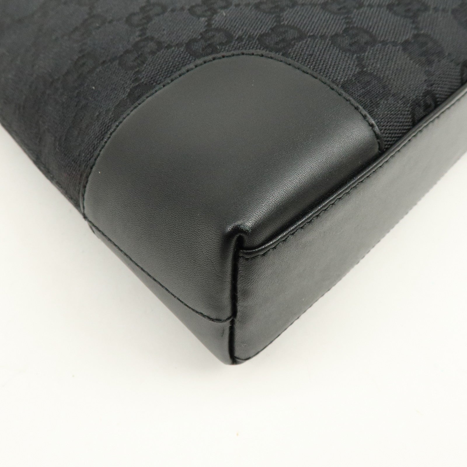 GUCCI GG Canvas Leather Shoulder Bag Hand Bag Black 33900