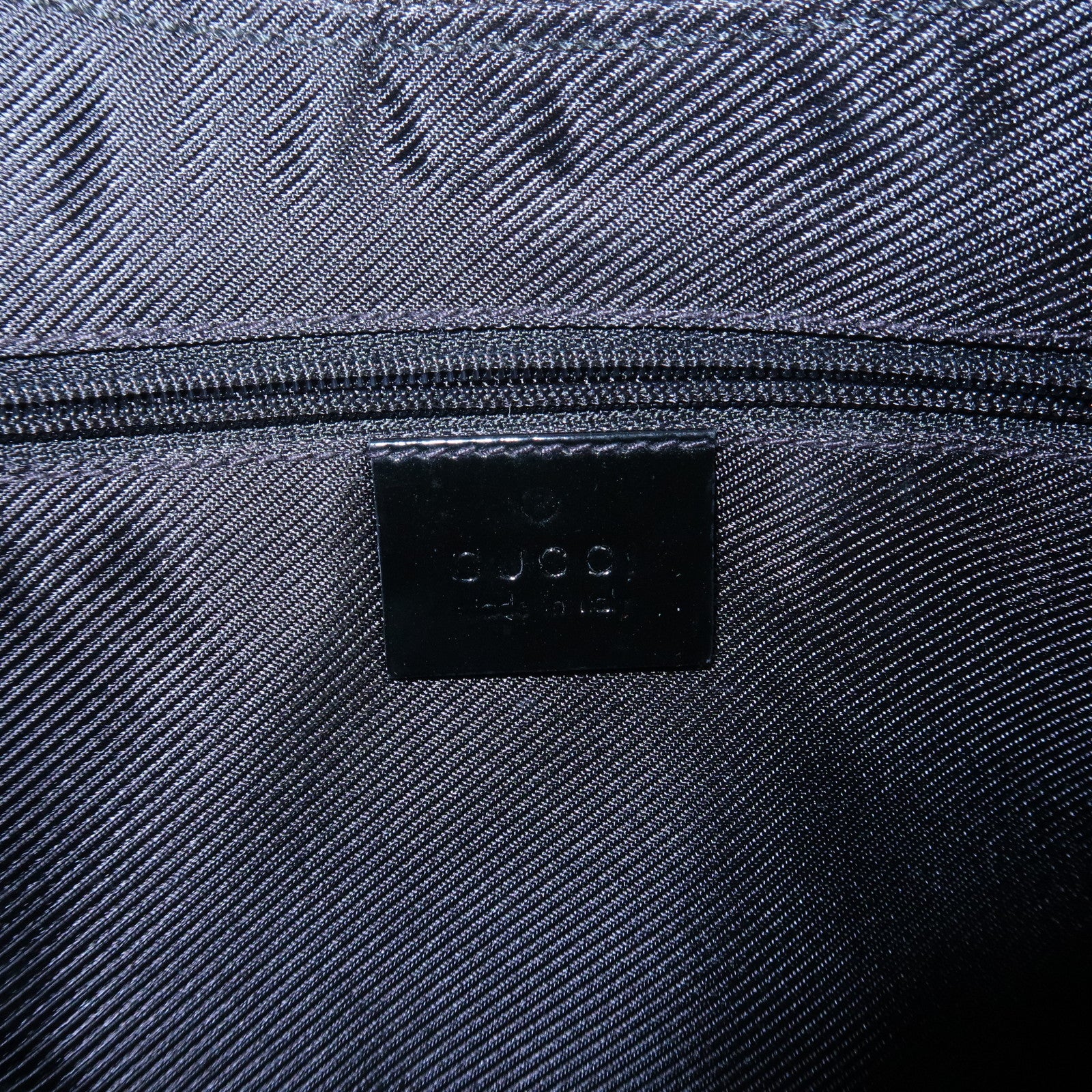 GUCCI GG Canvas Patent Leather Shoulder Bag Black 001.4158 Used