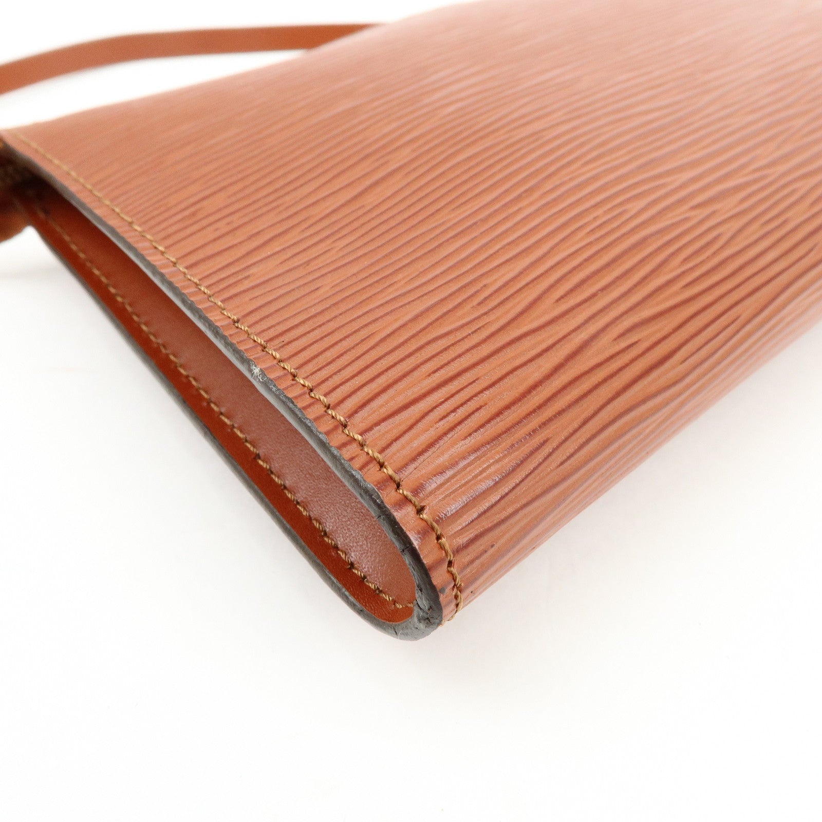 Louis Vuitton Epi Leather Pochette Accessoires Kenya Brown M52943