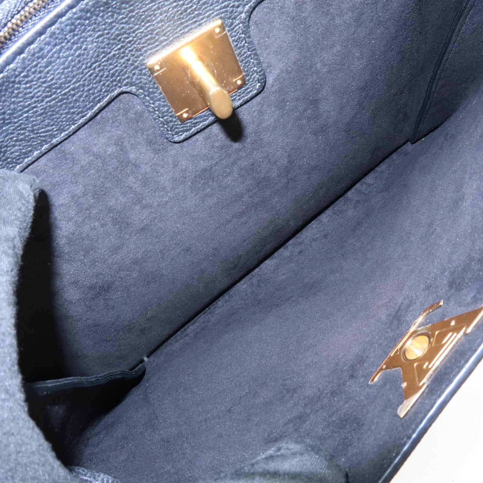 Louis Vuitton Lock Me Calf Leather Hand Bag Noir Black M54569