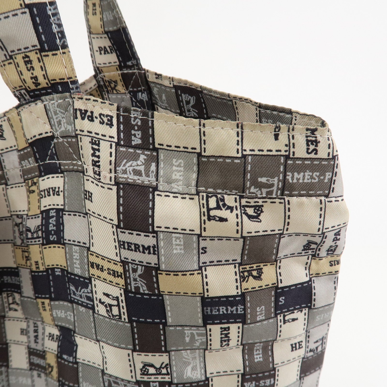 HERMES Buffle Skipper Silk Bolduc Silky Pop Tote Eco Bag Multicolor