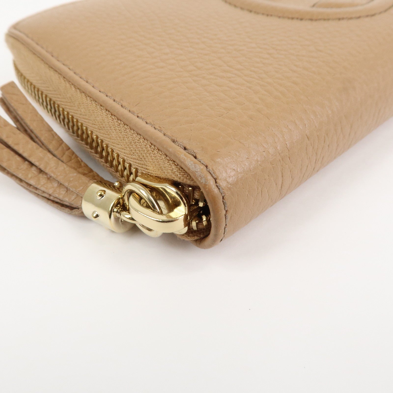 GUCCI SOHO Leather Round Zippy Long Wallet Beige 598187