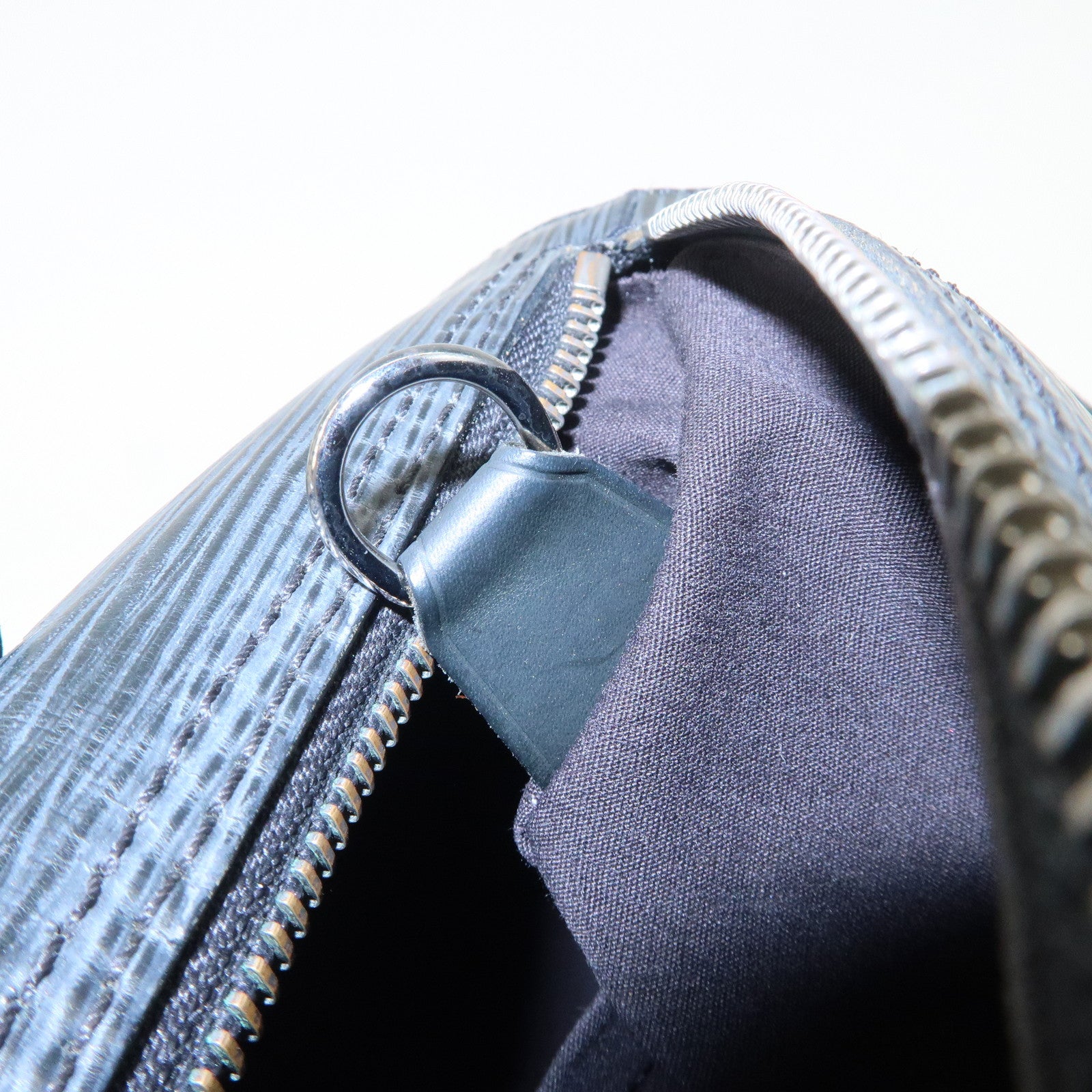 Louis Vuitton Epi Leather Speedy 25 Hand Bag Boston Bag Noir M59032