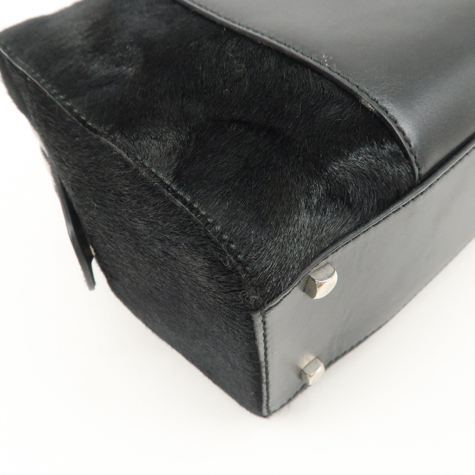 Ferragamo Gancini Leather Unborn Calf Hand Bag Black Used