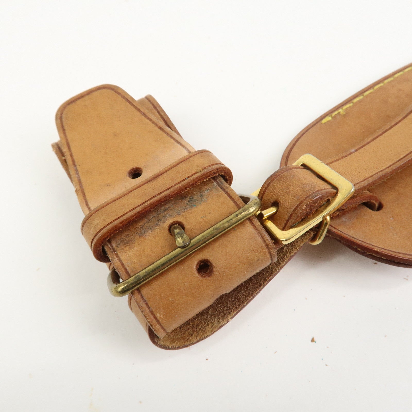 Louis Vuitton Set Of 20 Leather Name Tag & Poignet