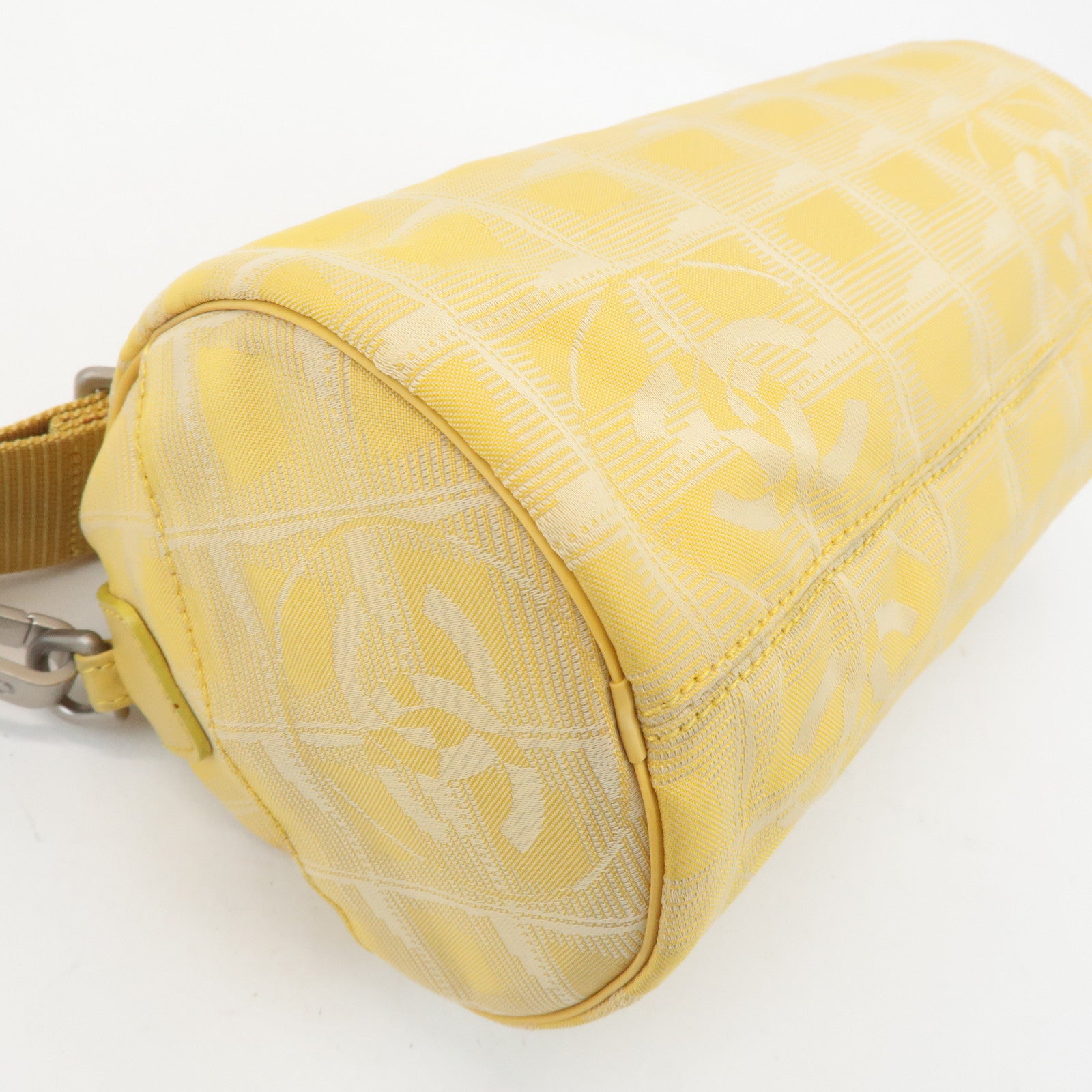 CHANEL New Travel Line Nylon Jacquard Leather Shoulder Bag A17669 Used