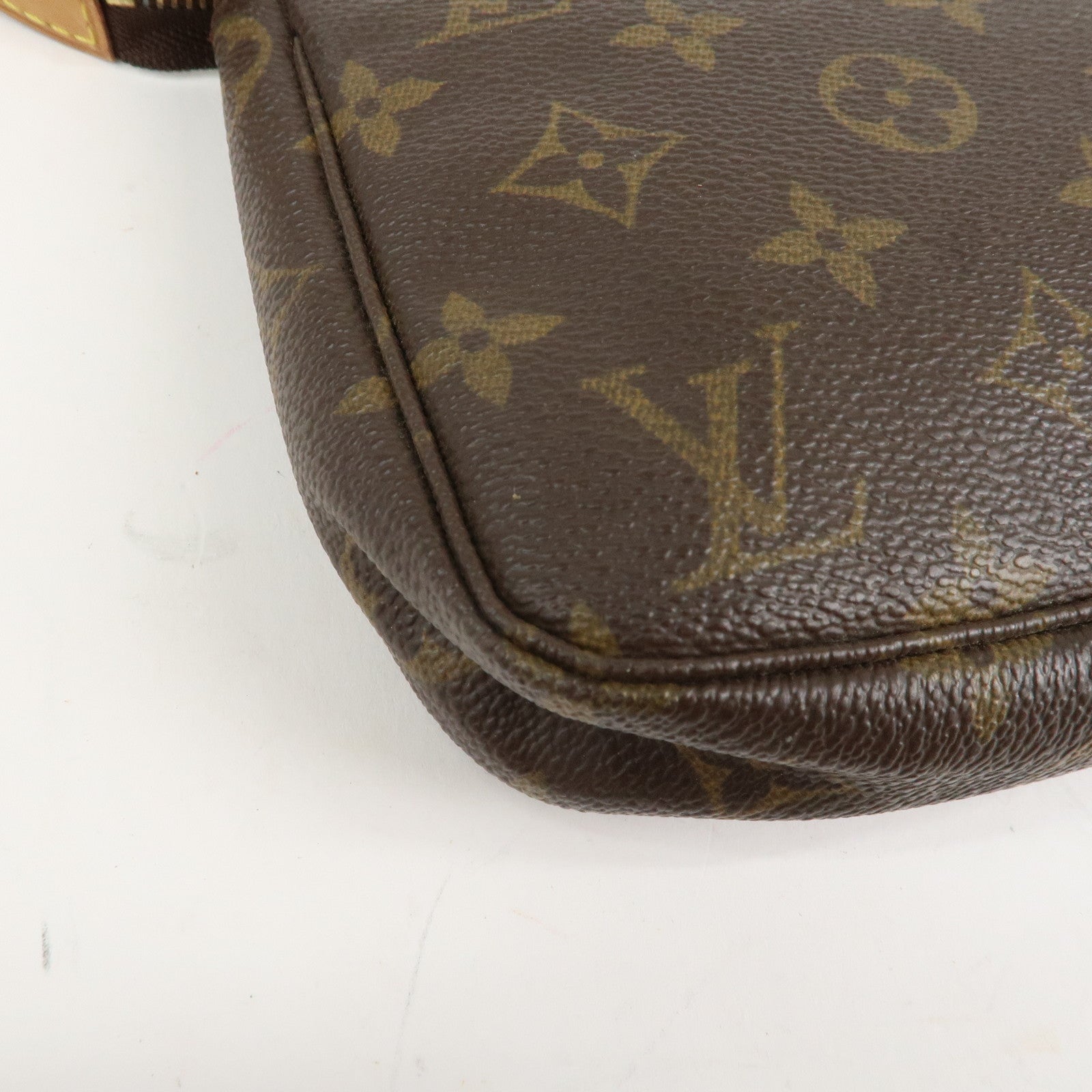 Louis Vuitton Monogram Pochette Accessoires Pouch M51980 Used