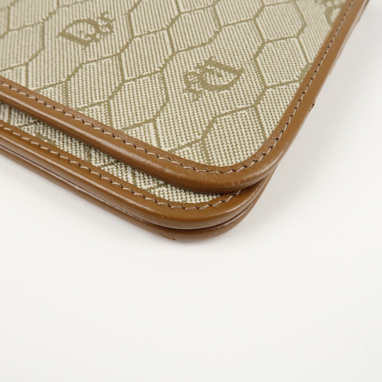 Christian Dior Honeycomb PVC Leather Chain Shoulder Bag Ivory Used