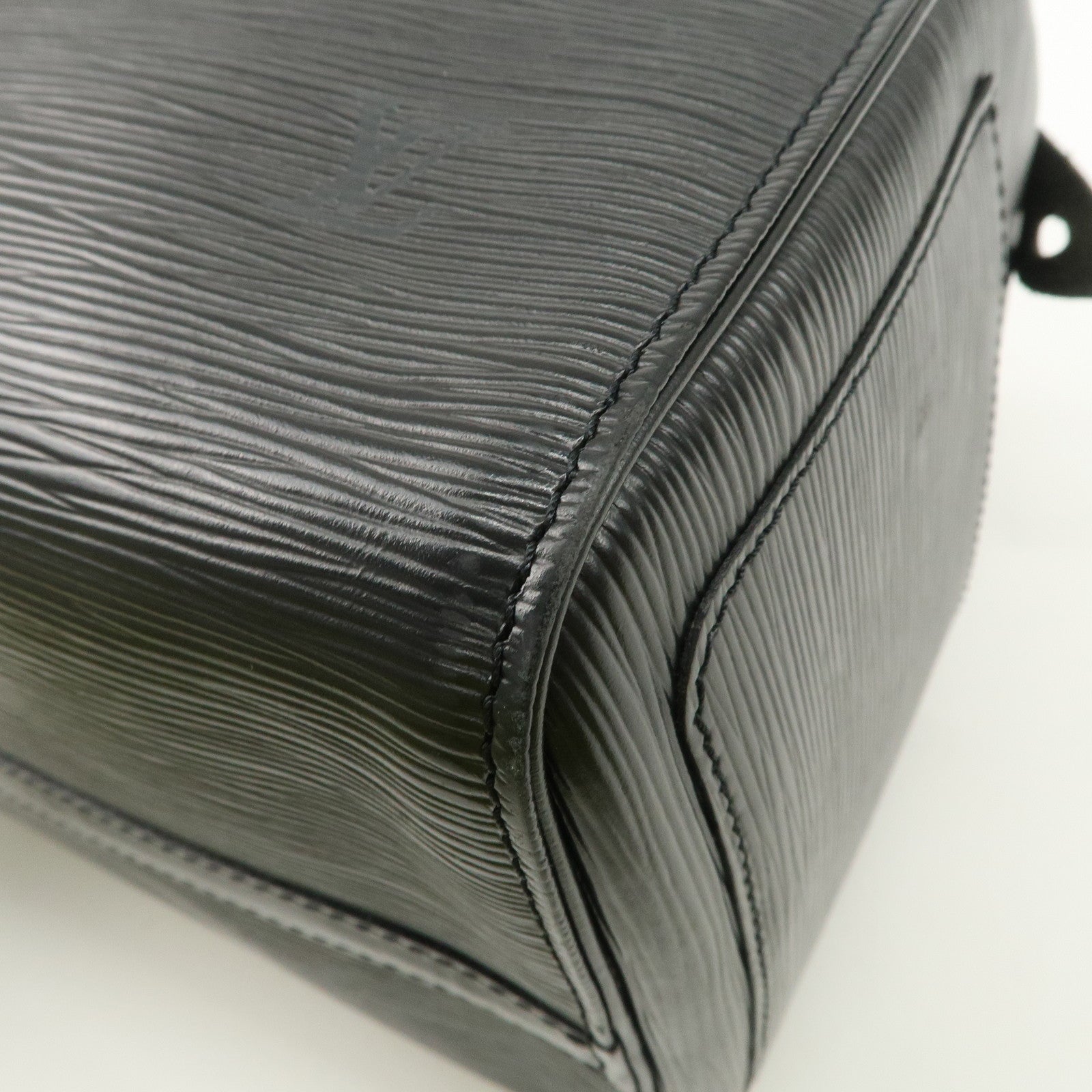 Louis Vuitton Epi Speedy 30 Leather Hand Bag Black M59022 Used