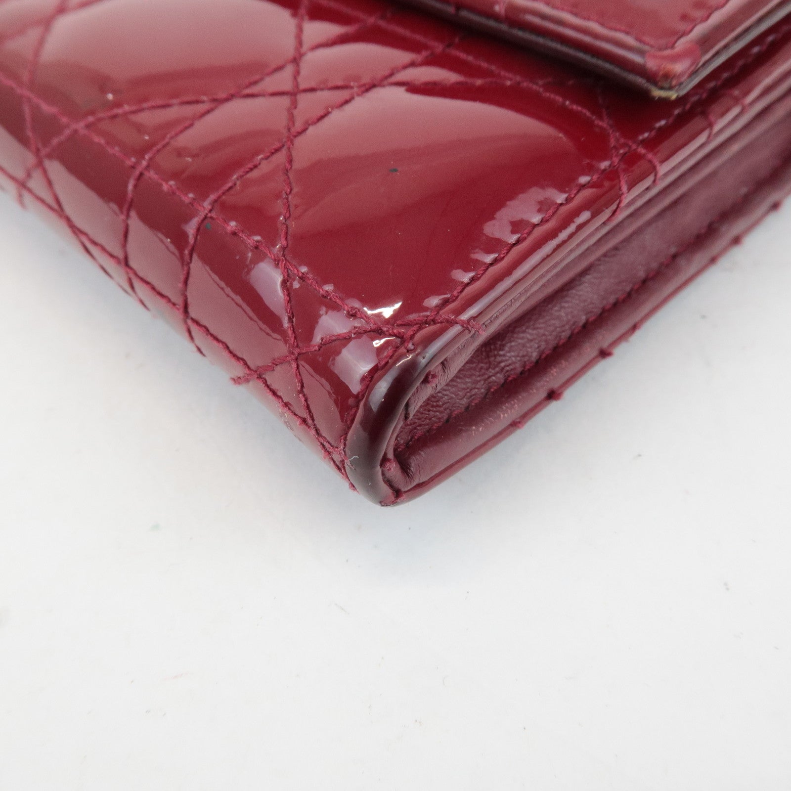 Christian Dior Lady Dior Cannage Patent Leather Chain Wallet Used