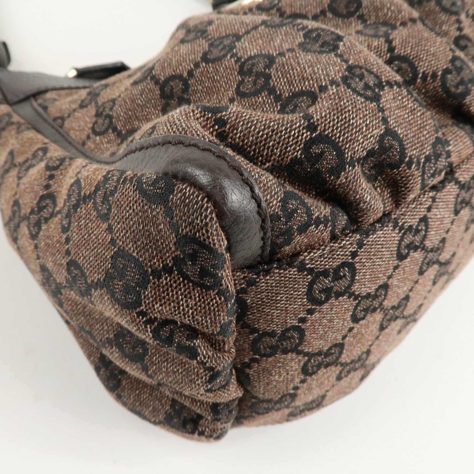 GUCCI Abbey GG Canvas Leather Shoulder Bag Black 265692 Used