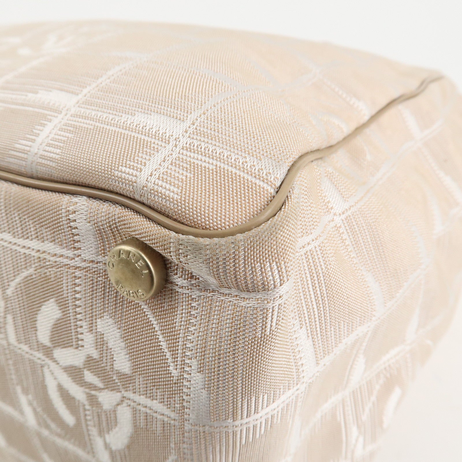 CHANEL New Travel Line Nylon Jacquard Leather Tote Bag MM Beige A15991 Used