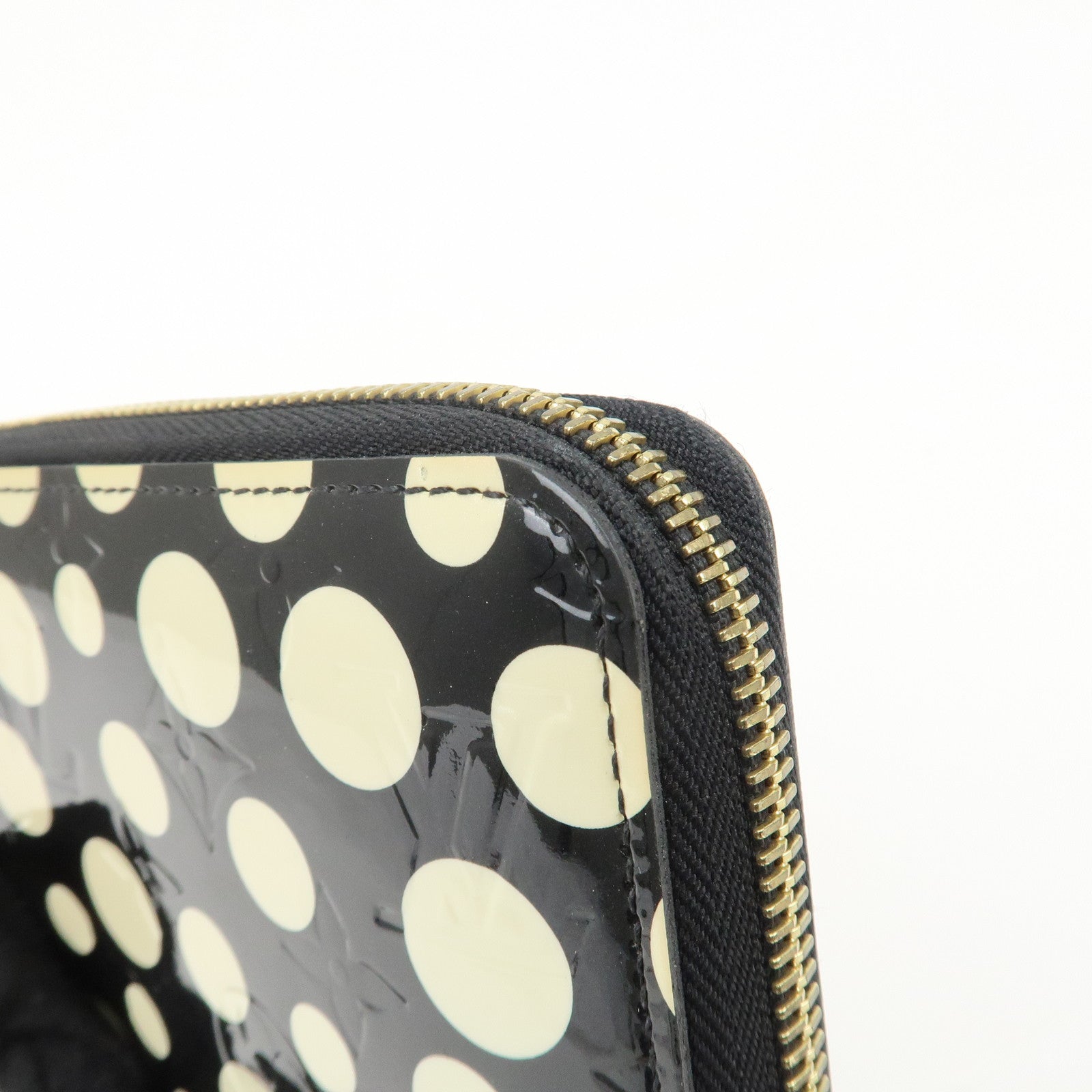 Louis Vuitton Monogram Dots Yayoi Kusama Zippy Wallet M91573 Used