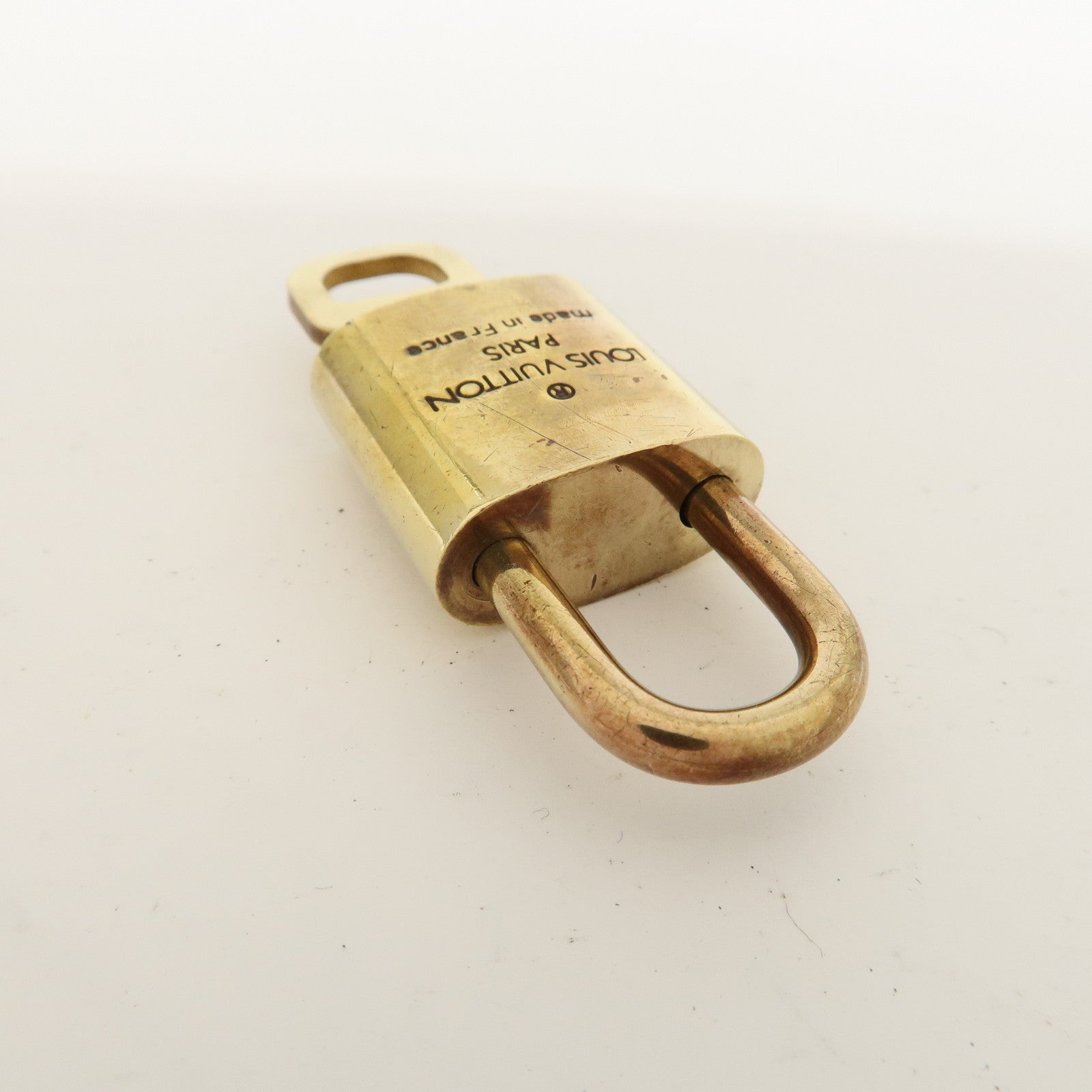Louis Vuitton Set of 10 Lock & Key Cadena Key Lock Metal Gold Used