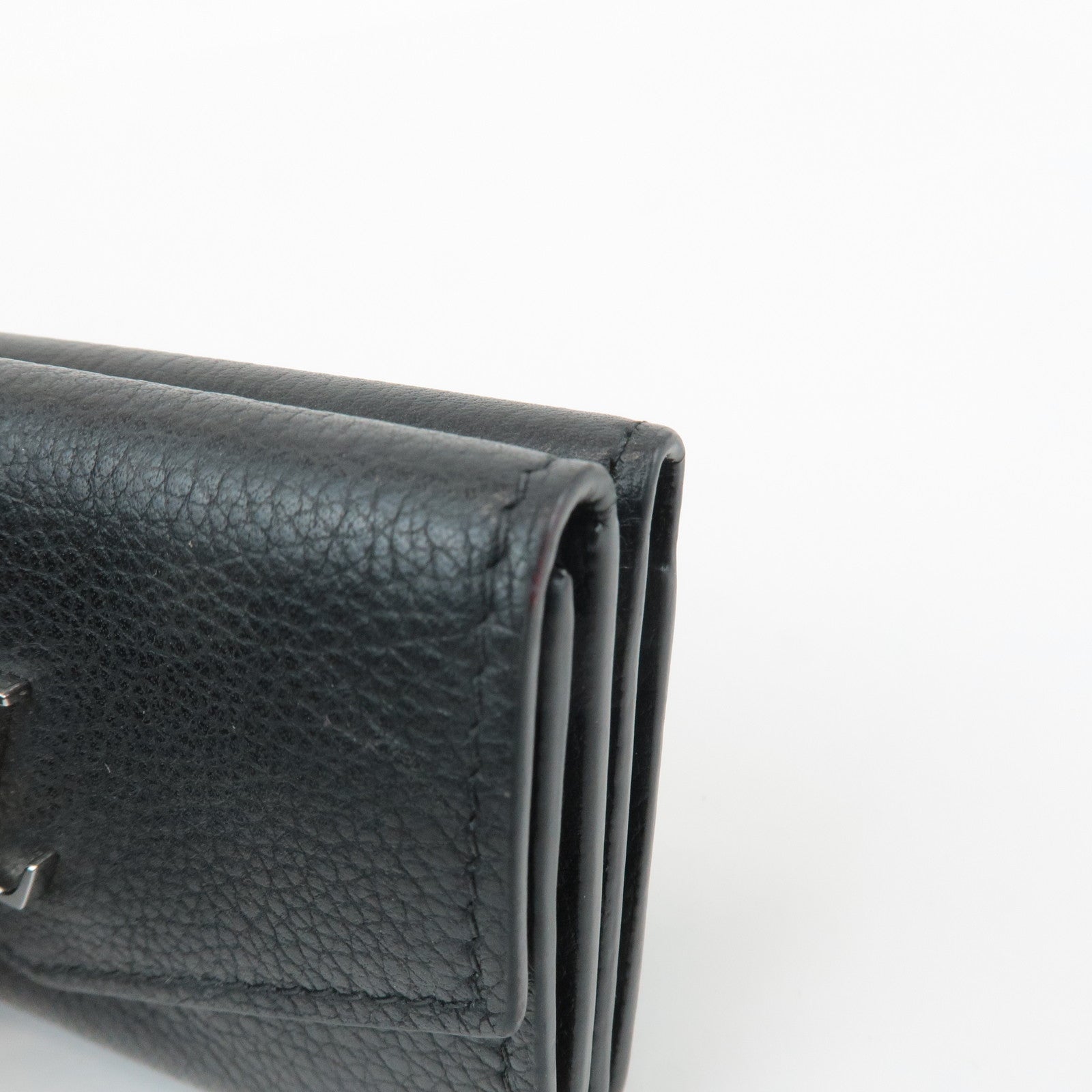 Louis Vuitton Lock Me Portefeuille Lock Mini Wallet Noir M63921 Used