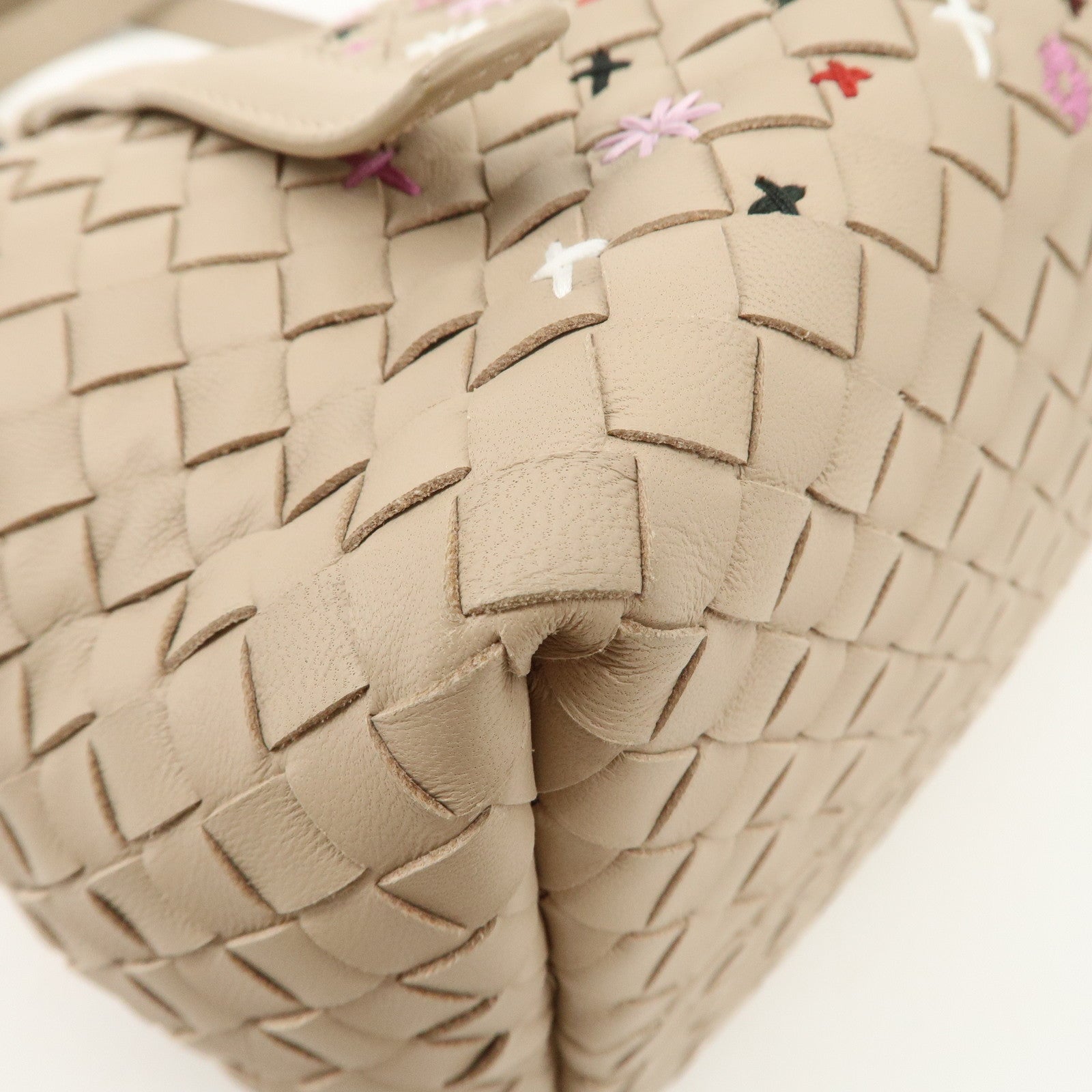 BOTTEGA VENETA Intrecciato Leather Embroidery Tote Bag Beige Used
