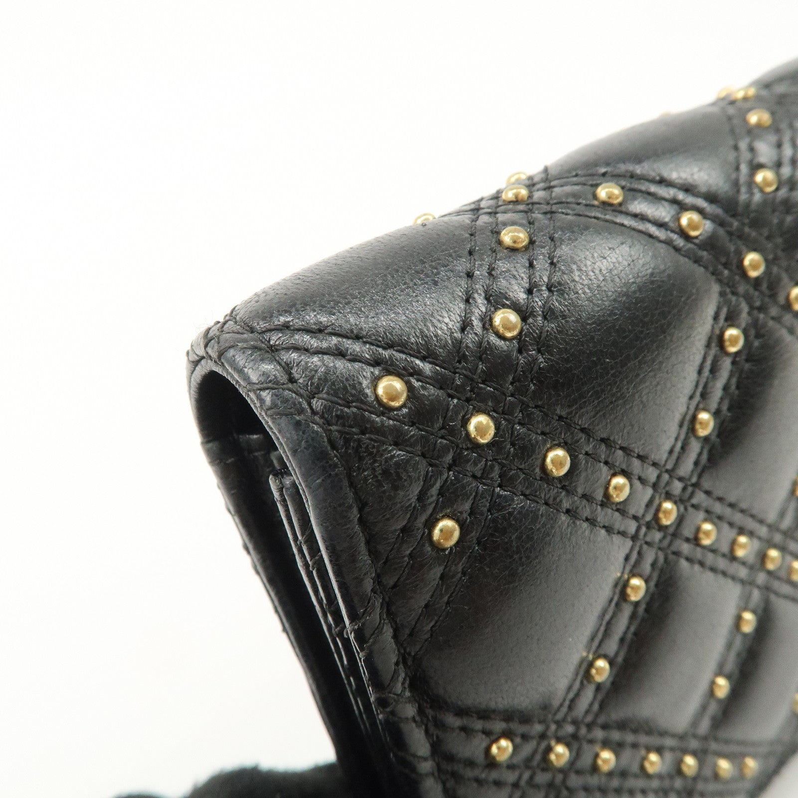 CHANEL Matelasse Lamb Skin Bifold Long Wallet with Studs A70631 Used