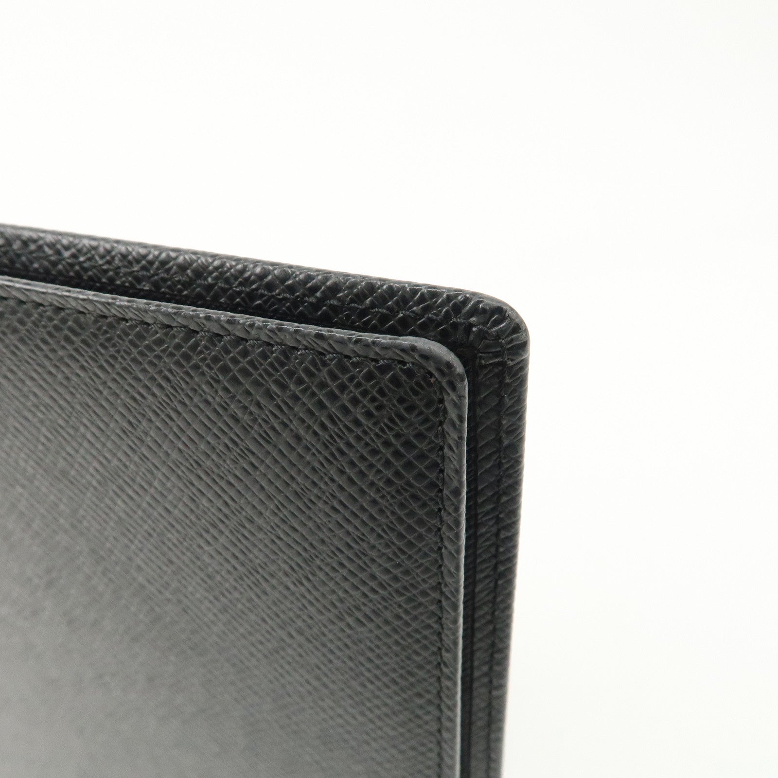 Louis Vuitton Taiga Agenda Bureau Planner Cover Ardoise R20409 Used