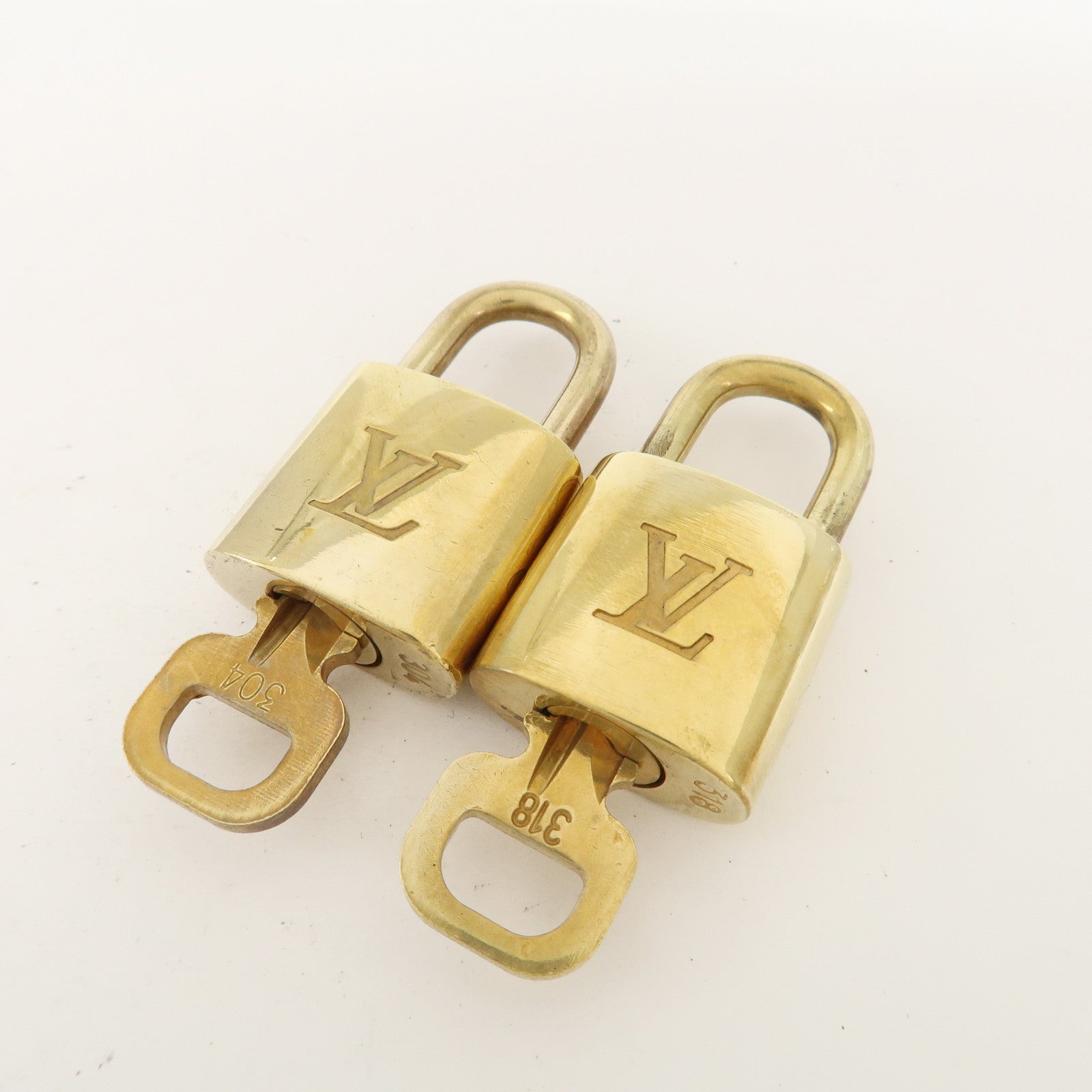 Louis Vuitton Set of 10 Lock & Key Cadena Key Lock Metal Gold Used