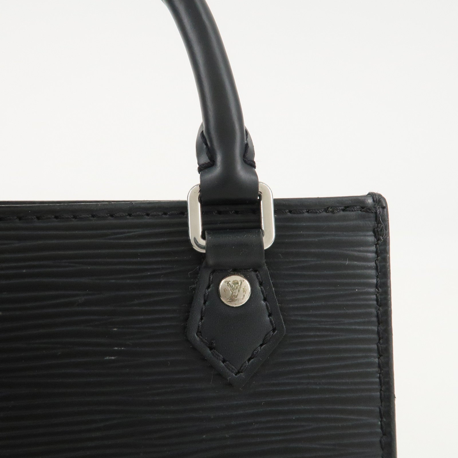Louis Vuitton Epi Petit Sac Plat Hand Bag Noir Black M69441 Used