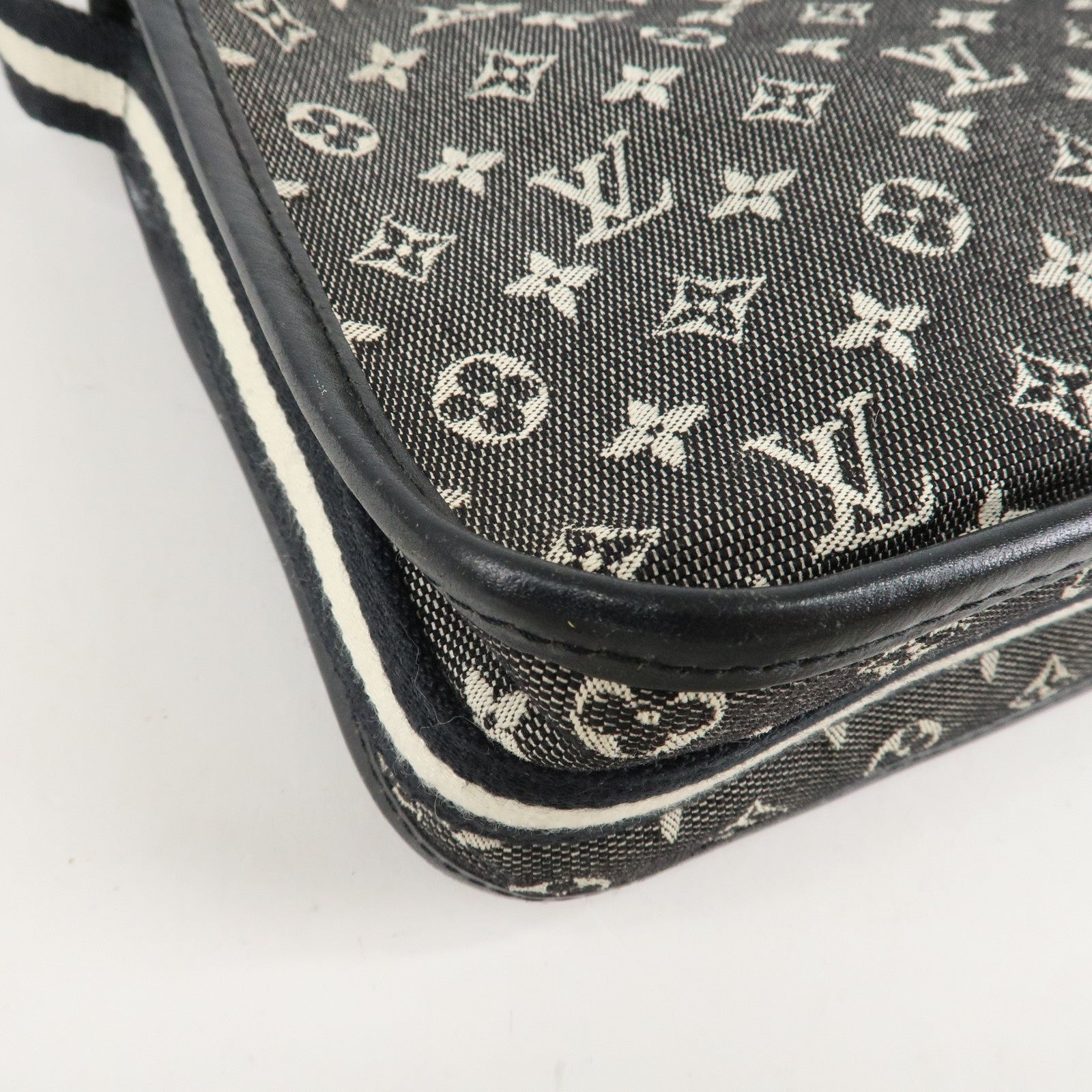 Louis Vuitton Monogram Mini Pochette Catrine Noir M92334 Used