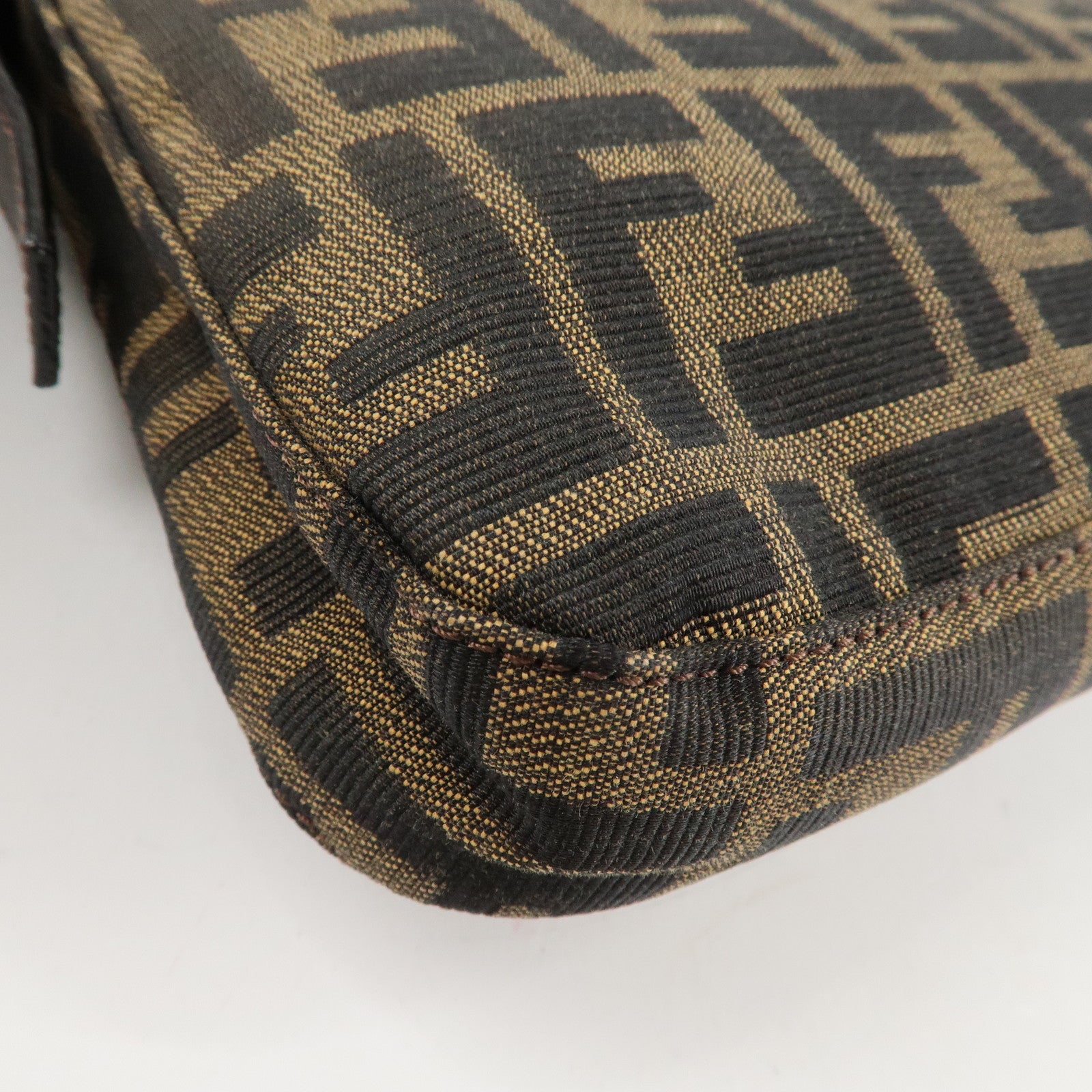 FENDI Mamma Baguette Zucca Canvas Shoulder Bag Brown 26424 Used
