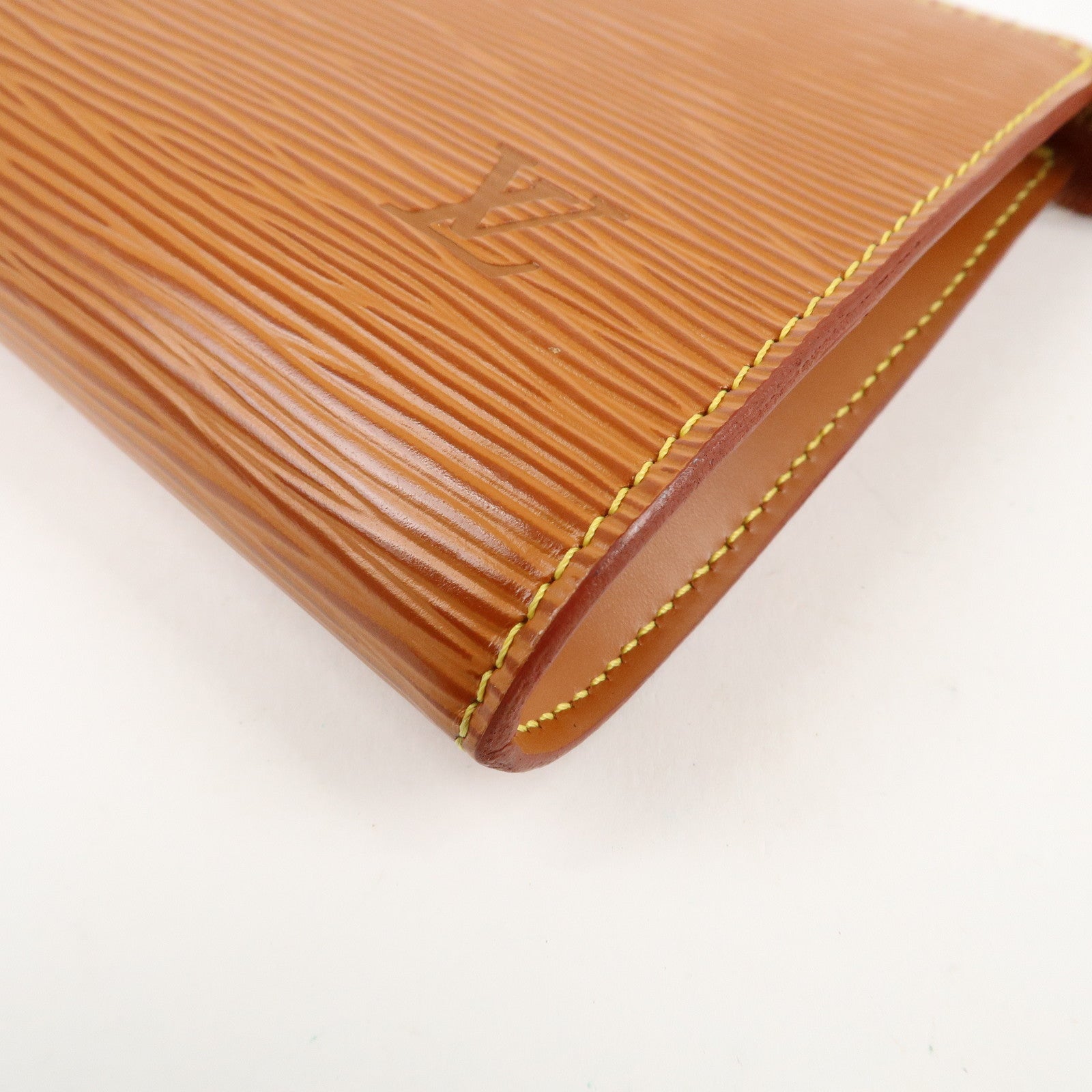 Louis Vuitton Epi Pochette Accessoires Pouch kenya brown M52942 Used