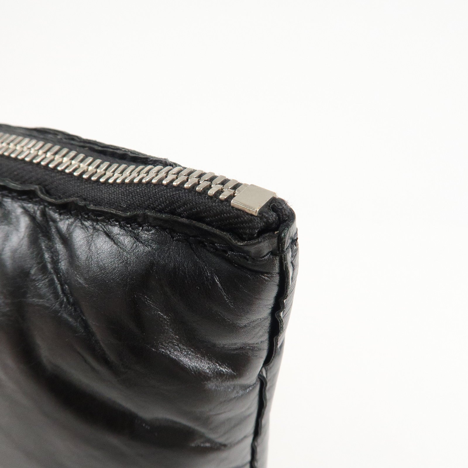 BOTTEGA VENETA Maxi Intrecciato Leather Clutch Bag Black Used