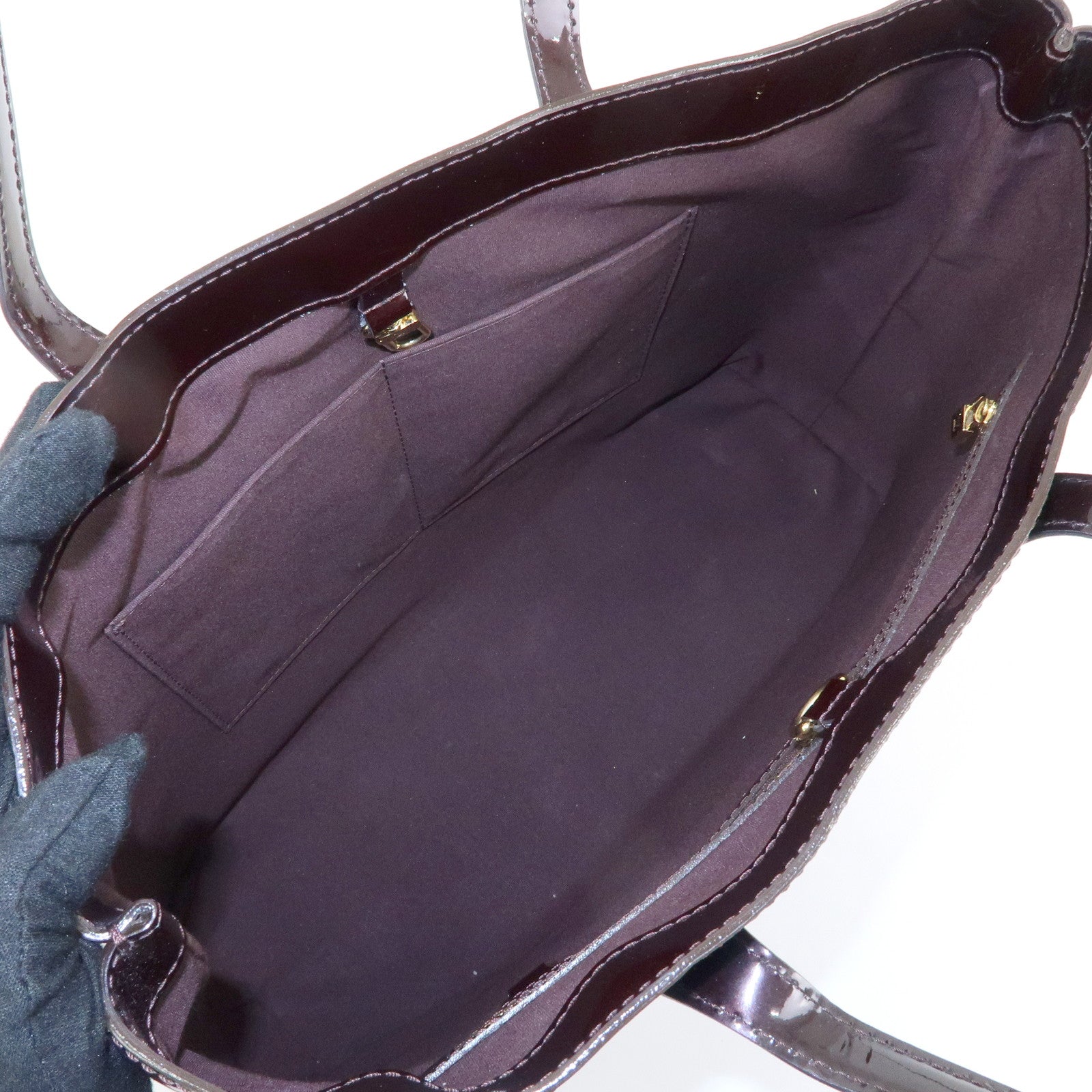 Louis Vuitton Monogram Vernis Leather Wilshire MM Tote Bag Amarante