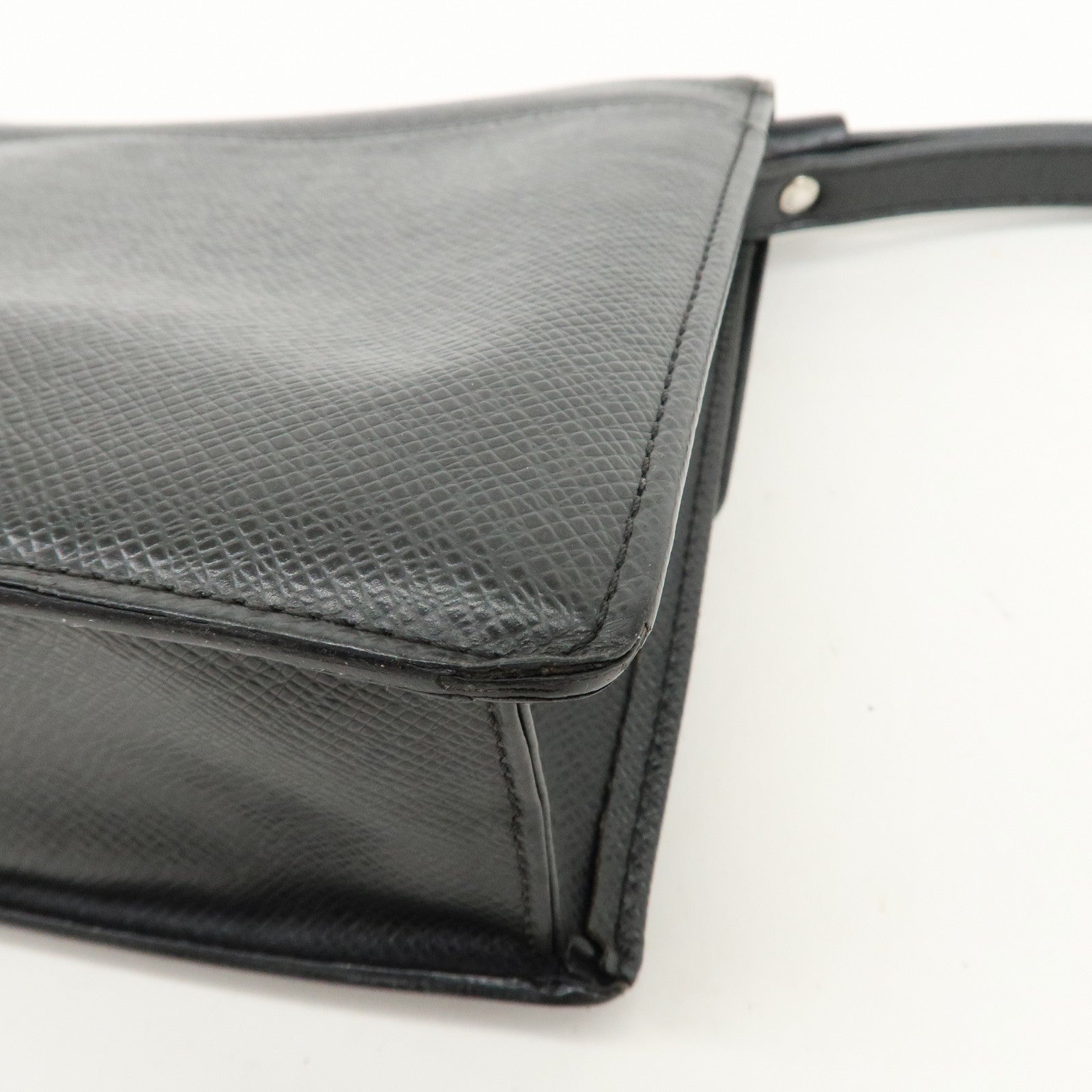 Louis Vuitton Taiga Selenga Clutch Bag Ardoise M30782 Used
