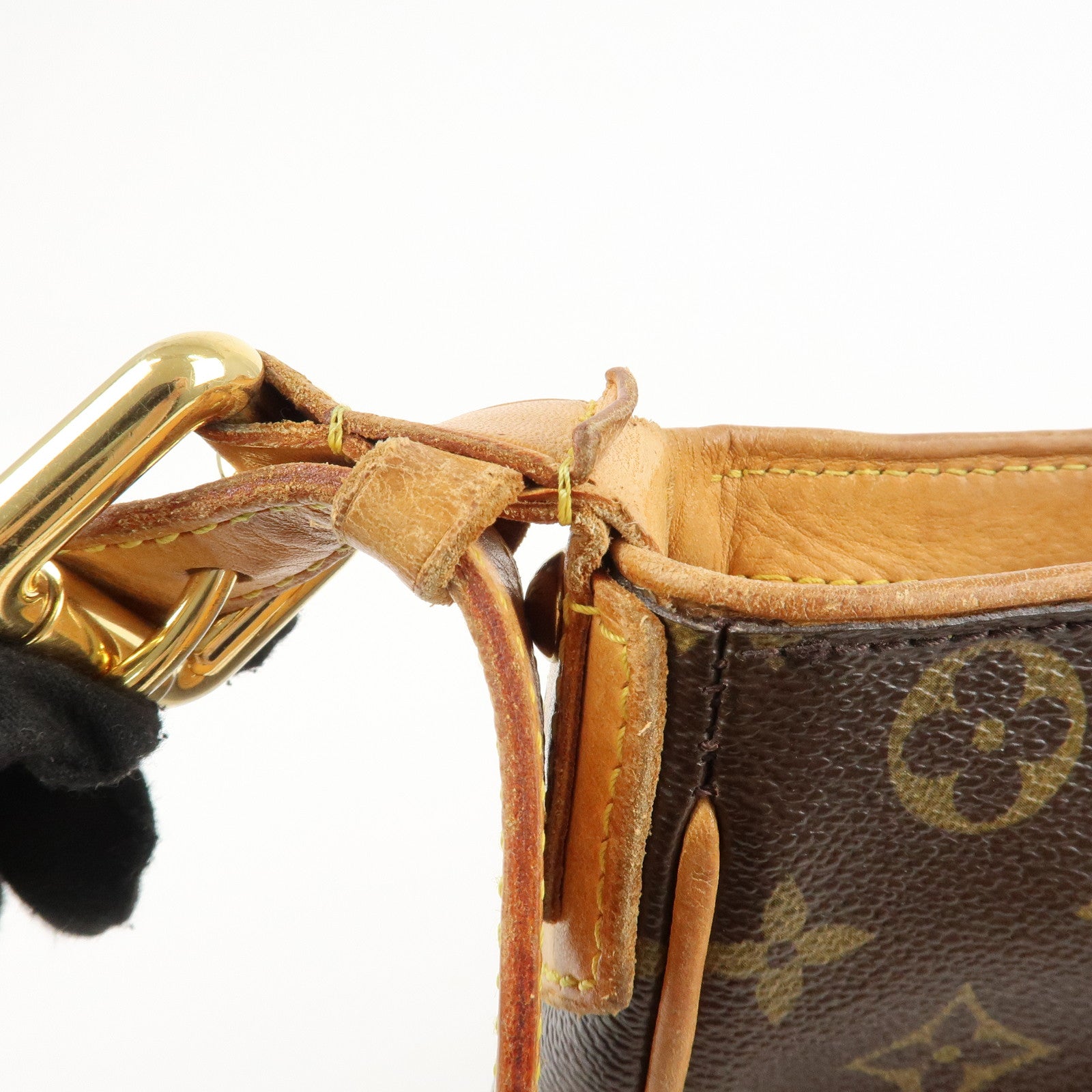 Louis Vuitton Monogram Hudson GM Shoulder Bag M40045 Used