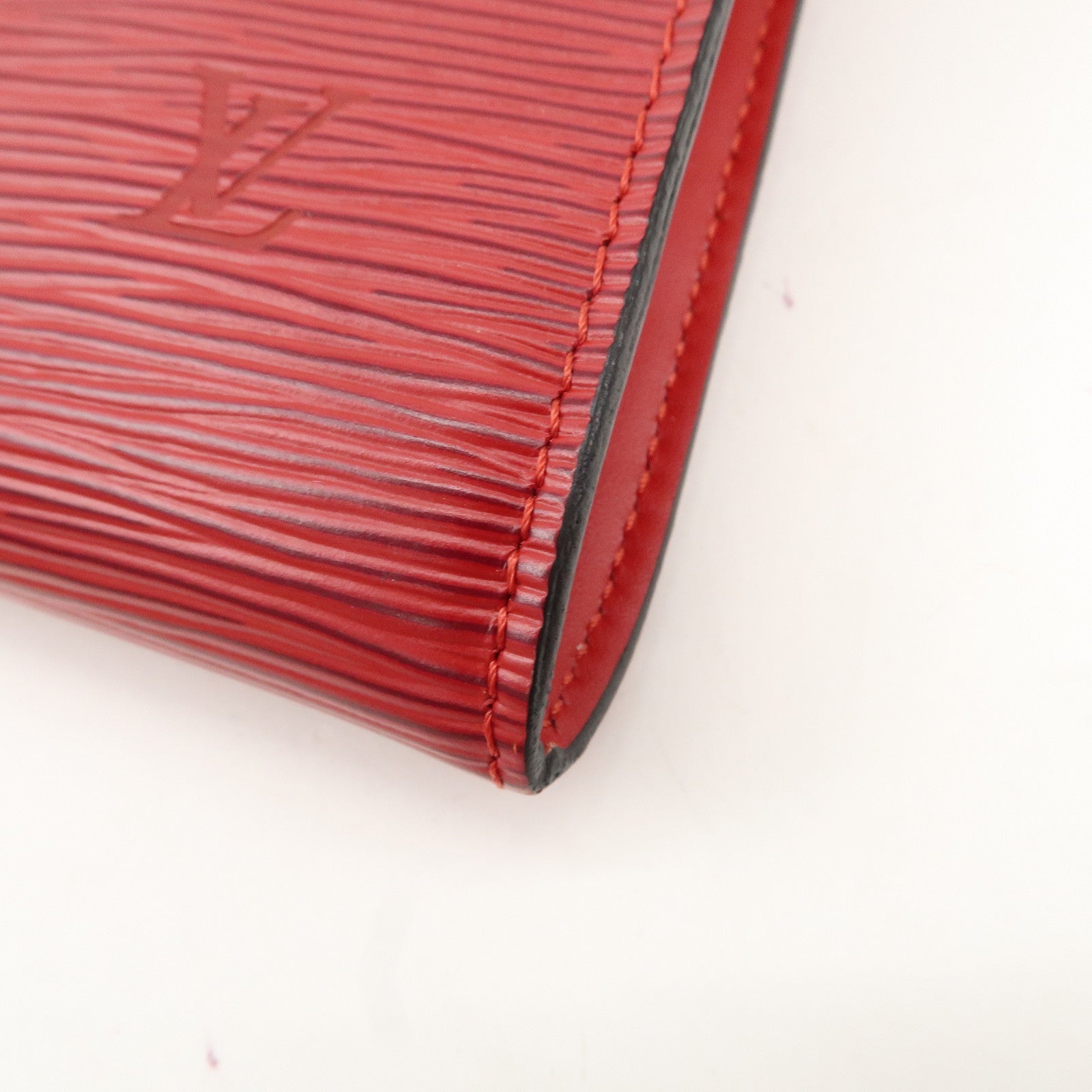 Louis Vuitton Epi Pochette Accessoire Hand Bag Red M40776 Used