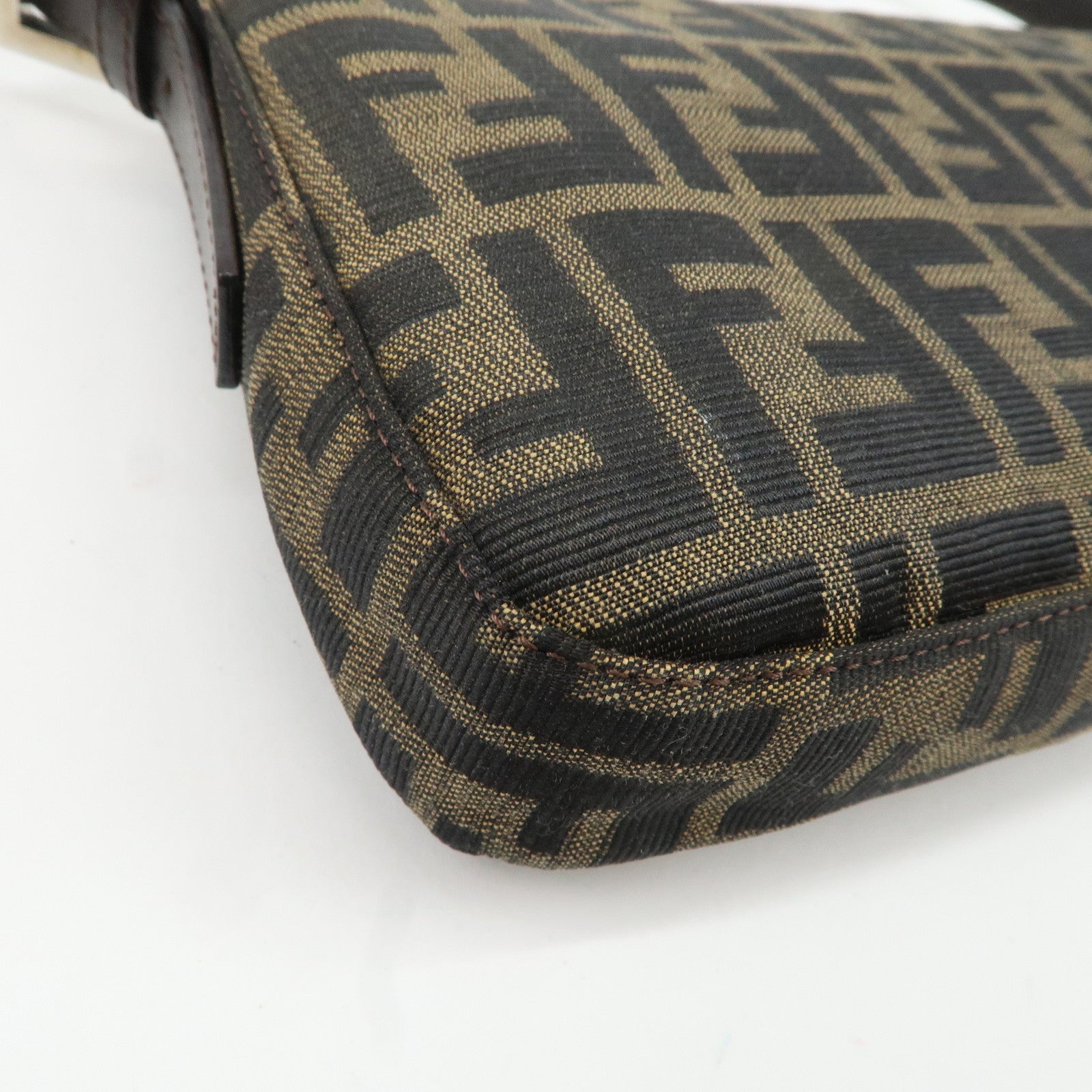 FENDI Mamma Baguette Zucca Canvas Leather Shoulder Bag 26424 Used