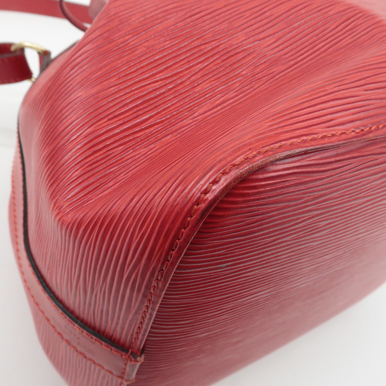 Louis Vuitton Epi Petit Noe Shoulder Bag Castilian Red M44107 Used