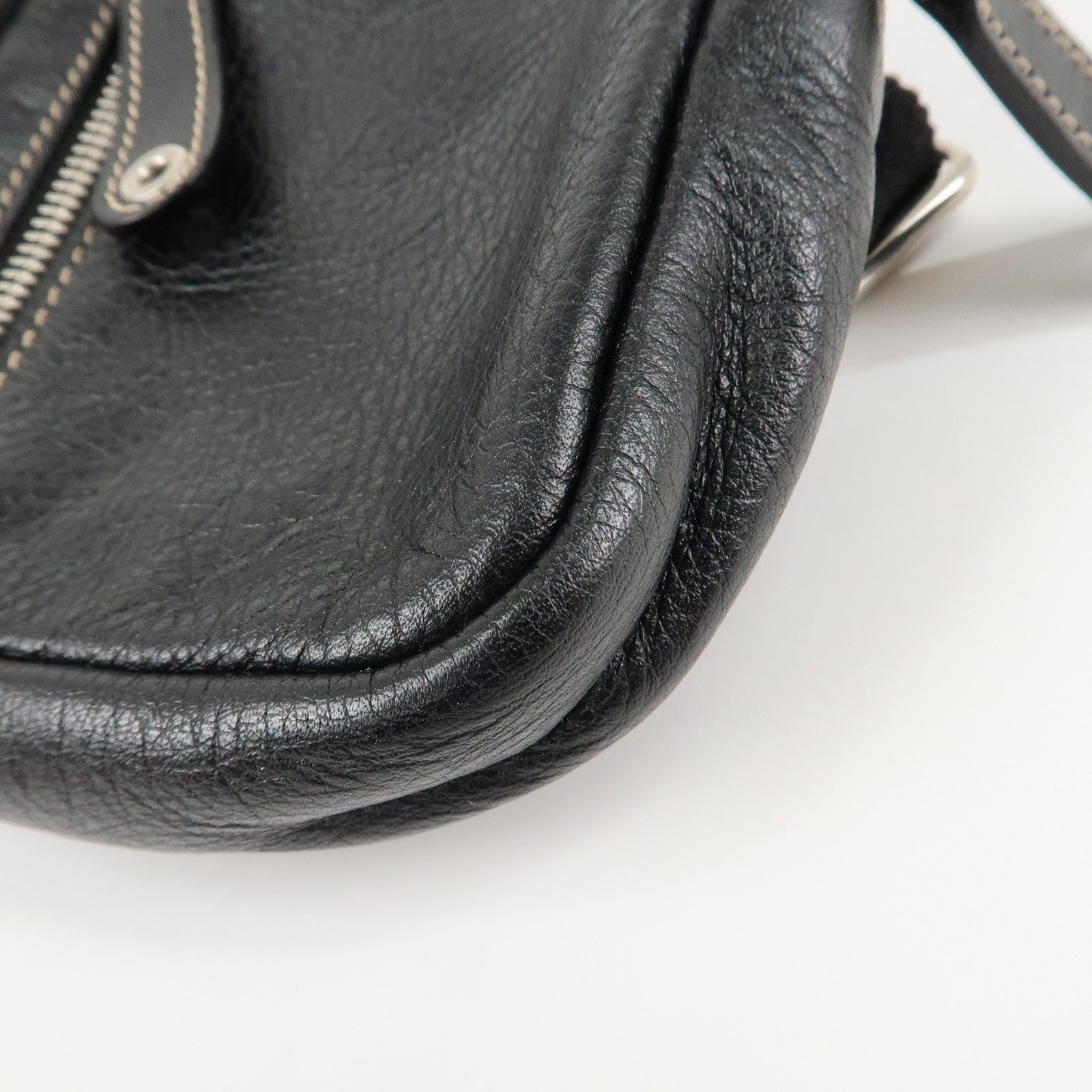 GUCCI Leather Nylon Waist Bag Cross Body Bag Black 201846 Used