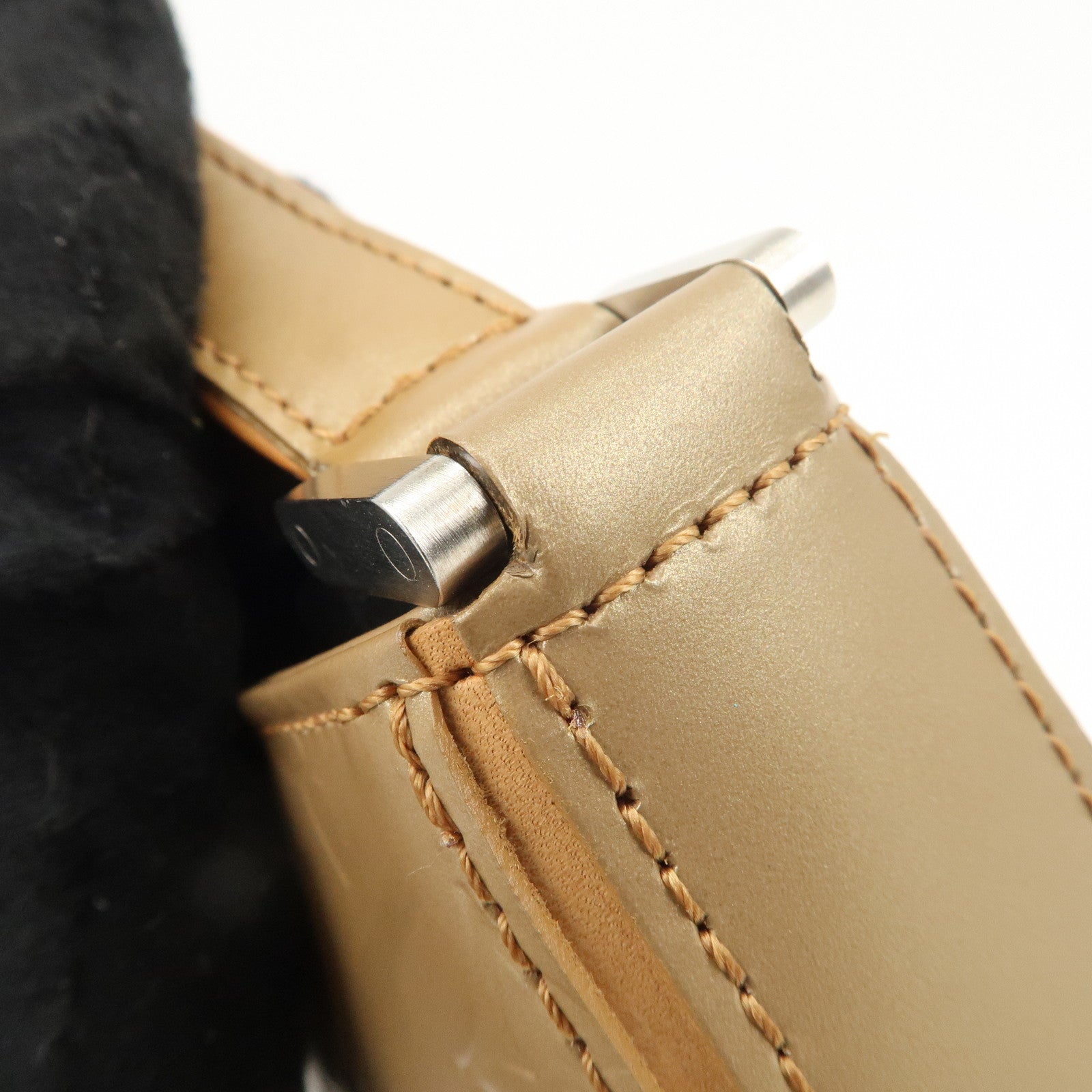 Louis Vuitton Monogram Matte Fowler Shoulder Bag Ambre M55147 Used