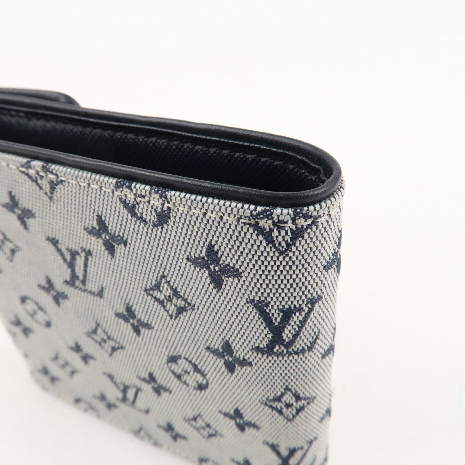 Louis Vuitton Monogram Porte Billet Carte Credit Monnaie M92239 Used