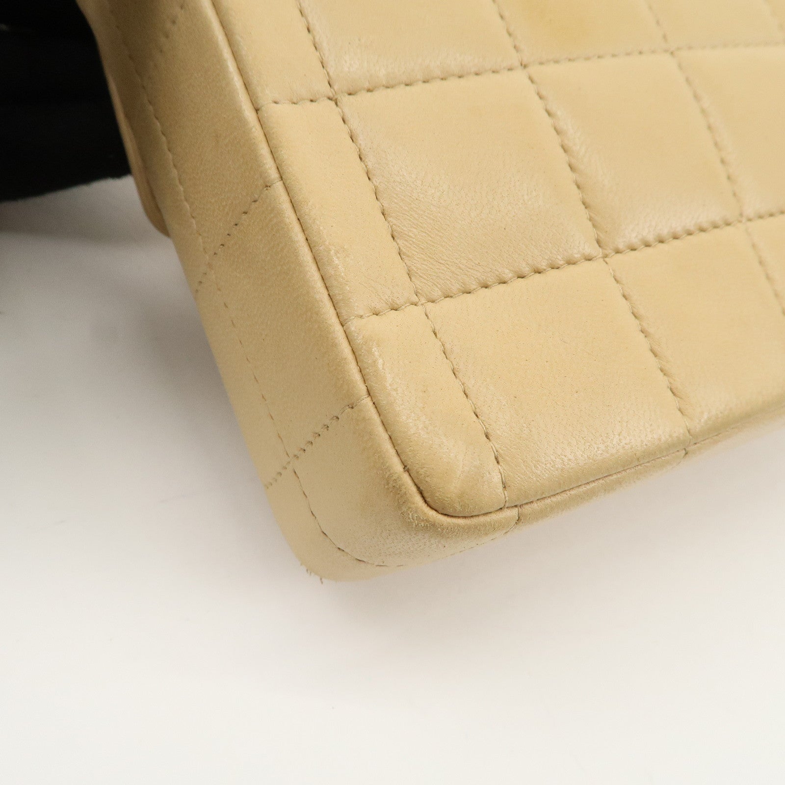 CHANEL Chocolate Bar Lamb Skin Chain Shoulder Bag Beige A15316 Used